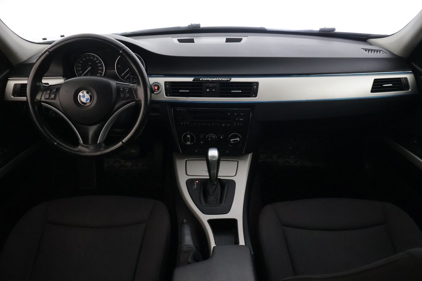 BMW 320 2009 A E90 Sedan * Facelift / Suomi-auto / Vakkari / Lohko&sisä.p * - | MYYDÄÄN HUUTOKAUPAT.COMISSA | 