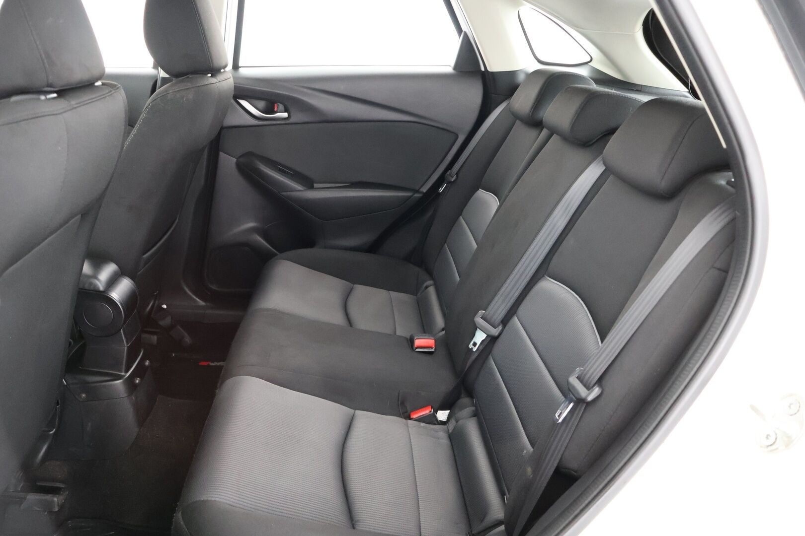 Mazda CX-3 2017 2,0 (120) SKYACTIV-G Premium 6AT EC1 - Suomi-auto | Vakkari | KeyLess | Peruutuskamera | Lohkolämmitin | Navi |