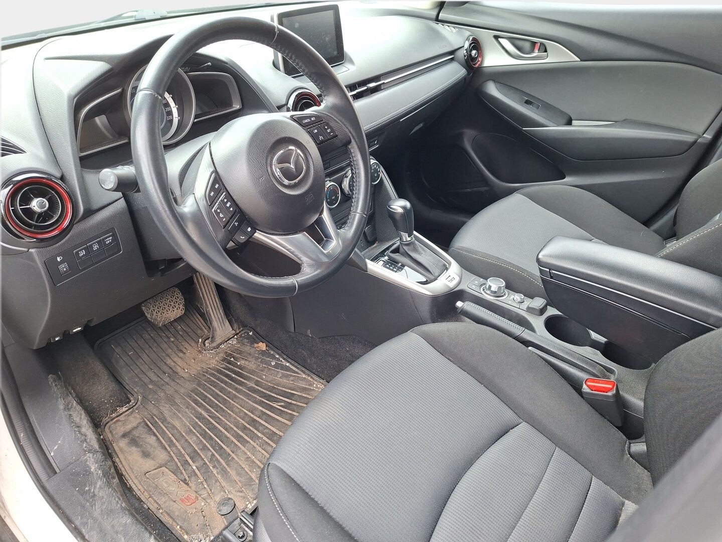 Mazda CX-3 2017 2,0 (120) SKYACTIV-G Premium 6AT EC1 - Suomi-auto | Vakkari | KeyLess | Peruutuskamera | Lohkolämmitin | Navi |