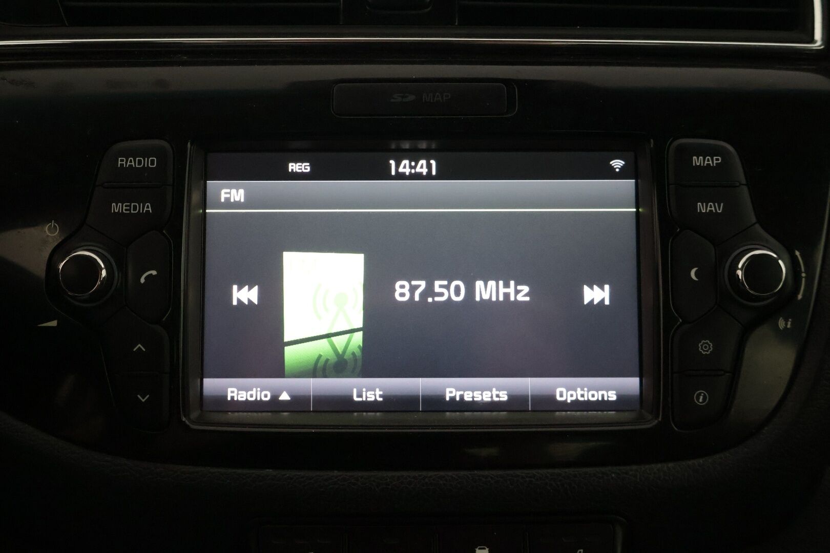 Kia cee'd 2017 1,6 CRDi ISG 136hv EX 5D EcoDynamics - | Tämä auto myydään YritysOutlet -valikoimasta vain yritykselle | Lohkolämmitin | Vakionopeudensäädin | Ratinlämmitin | P. Tutka | Navigointi | Bluetooth |