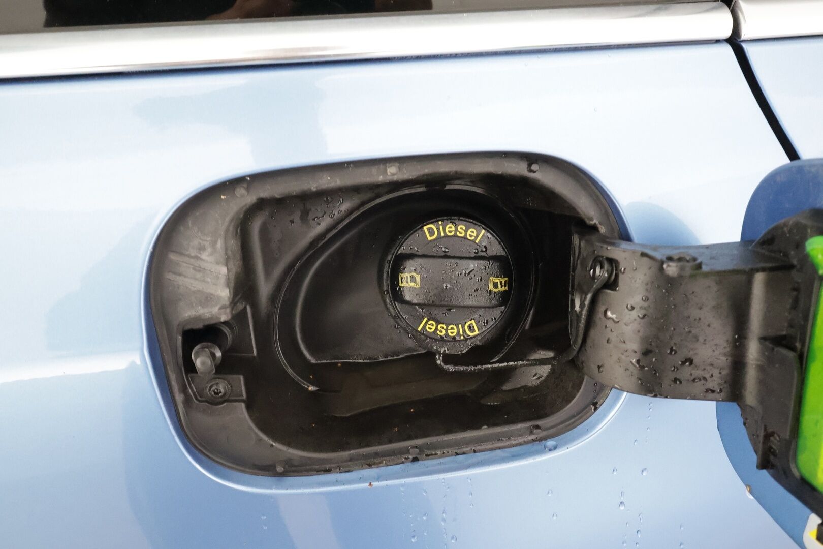 Skoda Octavia 2017 Combi 1,6 TDI Style DSG * Webasto / Koukku / Xenon / P.Tutkat / Vakkari / Bluetooth * - Suomi-auto / Kahdet renkaat aluvanteilla