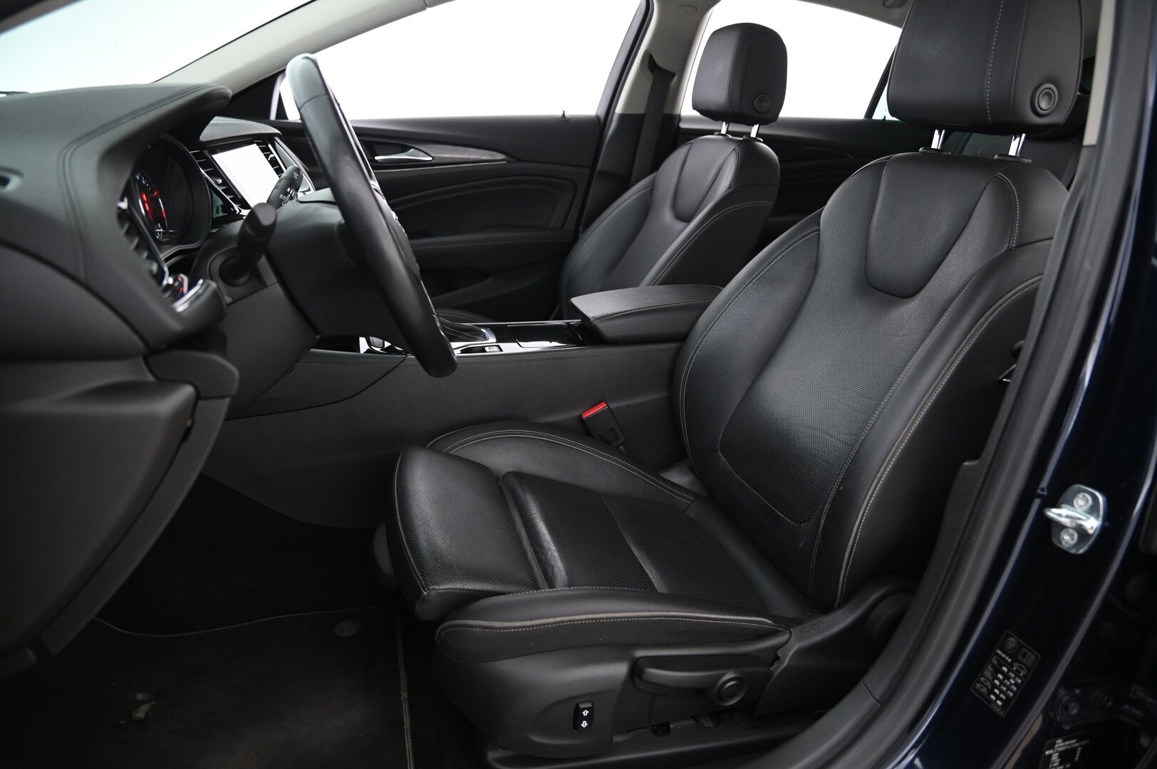 Opel Insignia 2018 Grand Sport Innovation 1,6 CDTI ECOTEC *ACC / Lohko / Ratinlämmitin / HUD / P Kamera* - *Adaptiviinen vakionopeuden säädin / Suomi-auto kaksilla renkailla ja Vetokoukulla varustettuna! - HULLUT AVAJAISHULINAT KORKOTARJOUS 3,29 %