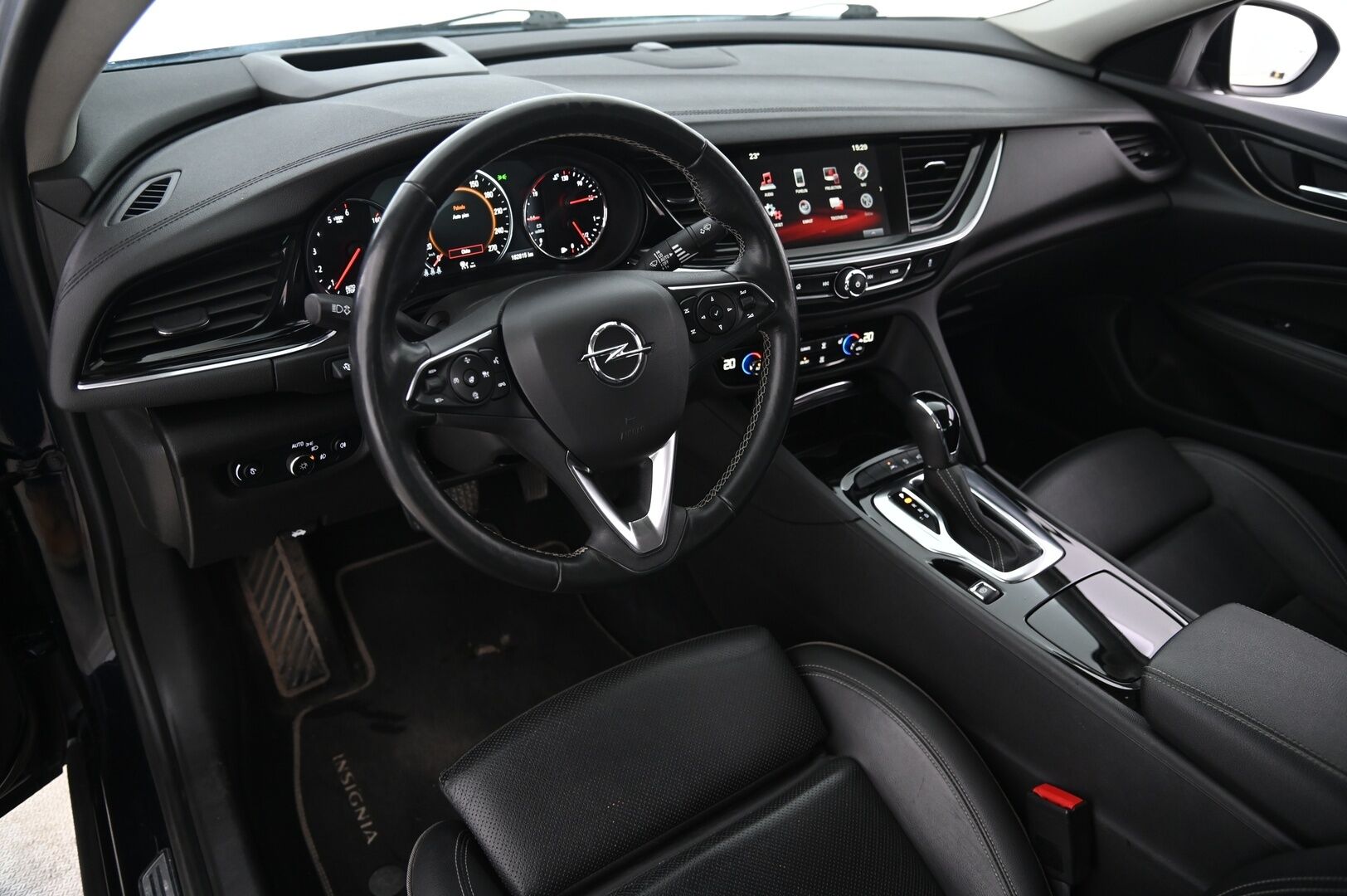 Opel Insignia 2018 Grand Sport Innovation 1,6 CDTI ECOTEC *ACC / Lohko / Ratinlämmitin / HUD / P Kamera* - Suomi-auto kaksilla renkailla ja Vetokoukulla varustettuna!