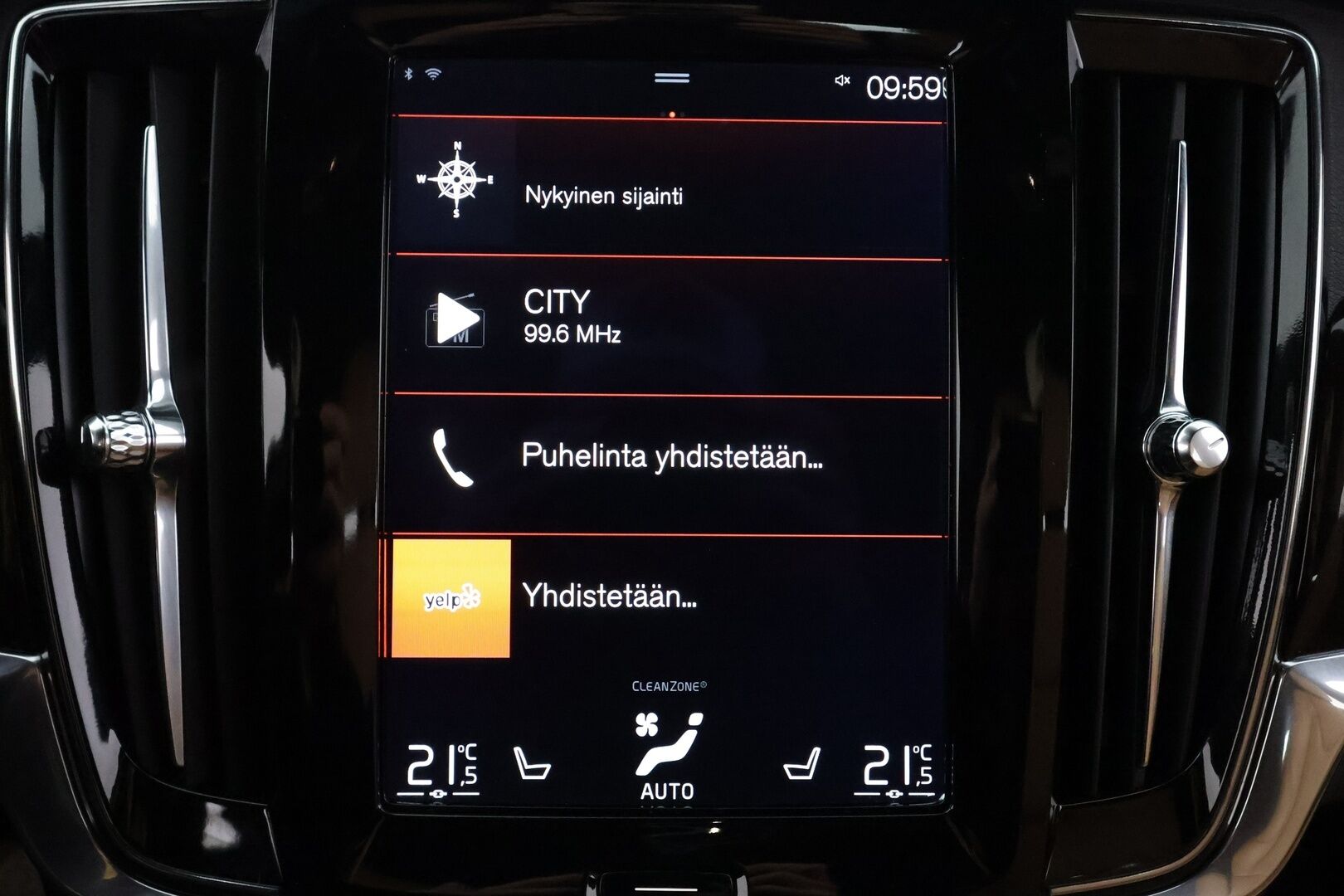 Volvo V90 2017 D3 AWD Business Inscription aut - | ACC | Koukku | Webasto | HUD | 360° | Muistipenkki | Sporttinahat | BLIS | Pilot Assist | Keyless | Kaarrevalot | Lämm. ratti | 2x renkaat aluin |