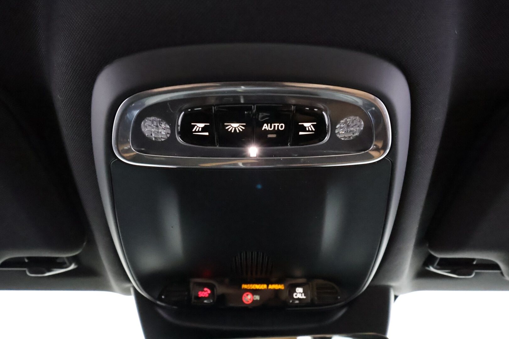 Volvo V90 2017 D3 AWD Business Inscription aut - | ACC | Koukku | Webasto | HUD | 360° | Muistipenkki | Sporttinahat | BLIS | Pilot Assist | Keyless | Kaarrevalot | Lämm. ratti | 2x renkaat aluin |