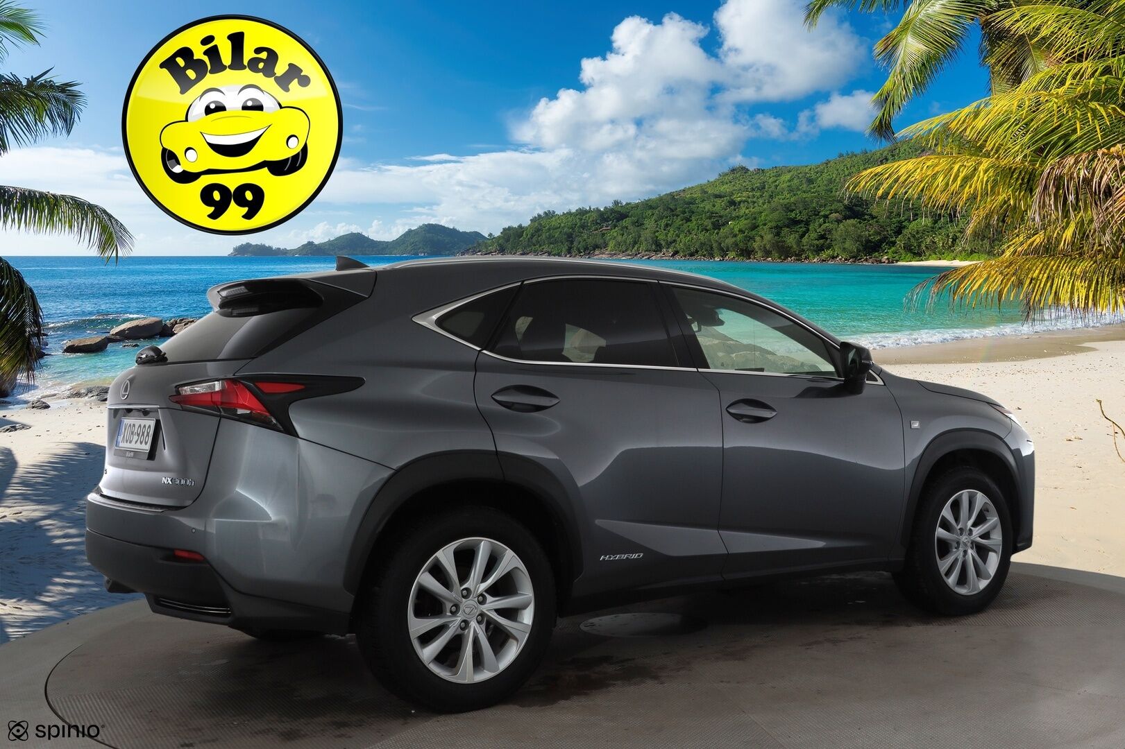 Lexus NX 2014 300h Hybrid A AWD F Sport * ACC / HUD / P.kamera / LED / Navi / Webasto / KeylessGo / Sähköpenkit / Sähköluukku * - Kahdet renkaat aluvanteilla / Merkkihuollettu