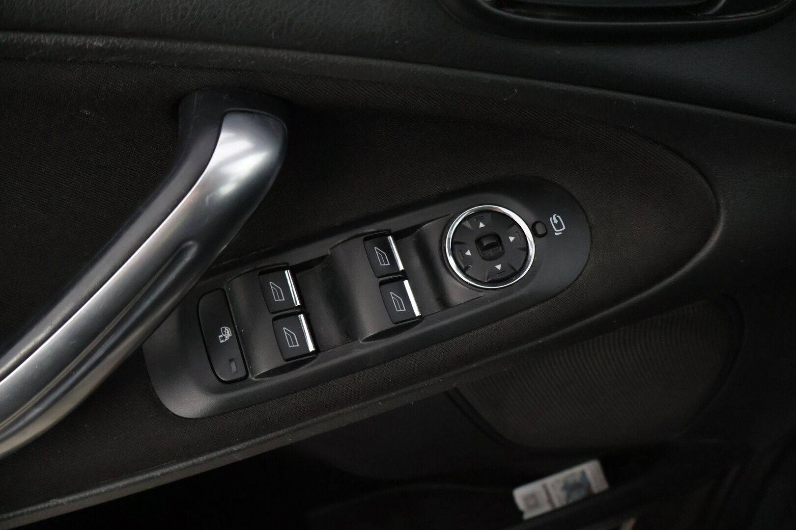 Ford S-Max 2014 2,0 TDCi 140 hv PowerShift Edition A6 5-ovinen * Lohkolämmitin / Lämmitettävä tuulilasi / Vakkari / Tutkat taakse / Bluetooth * - * Myydään huutokaupat.comissa! *