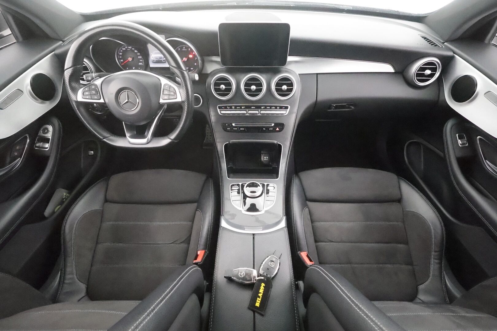 Mercedes-Benz C 2017 180 Coupé A Business AMG - | ILS-LED | P.Tutkat | Sporttipenkit | Nahka-Alcantara | Sisätilanlämmitin | Vakkari | Bluetooth | Suomi-auto | Kahdet renkaat |