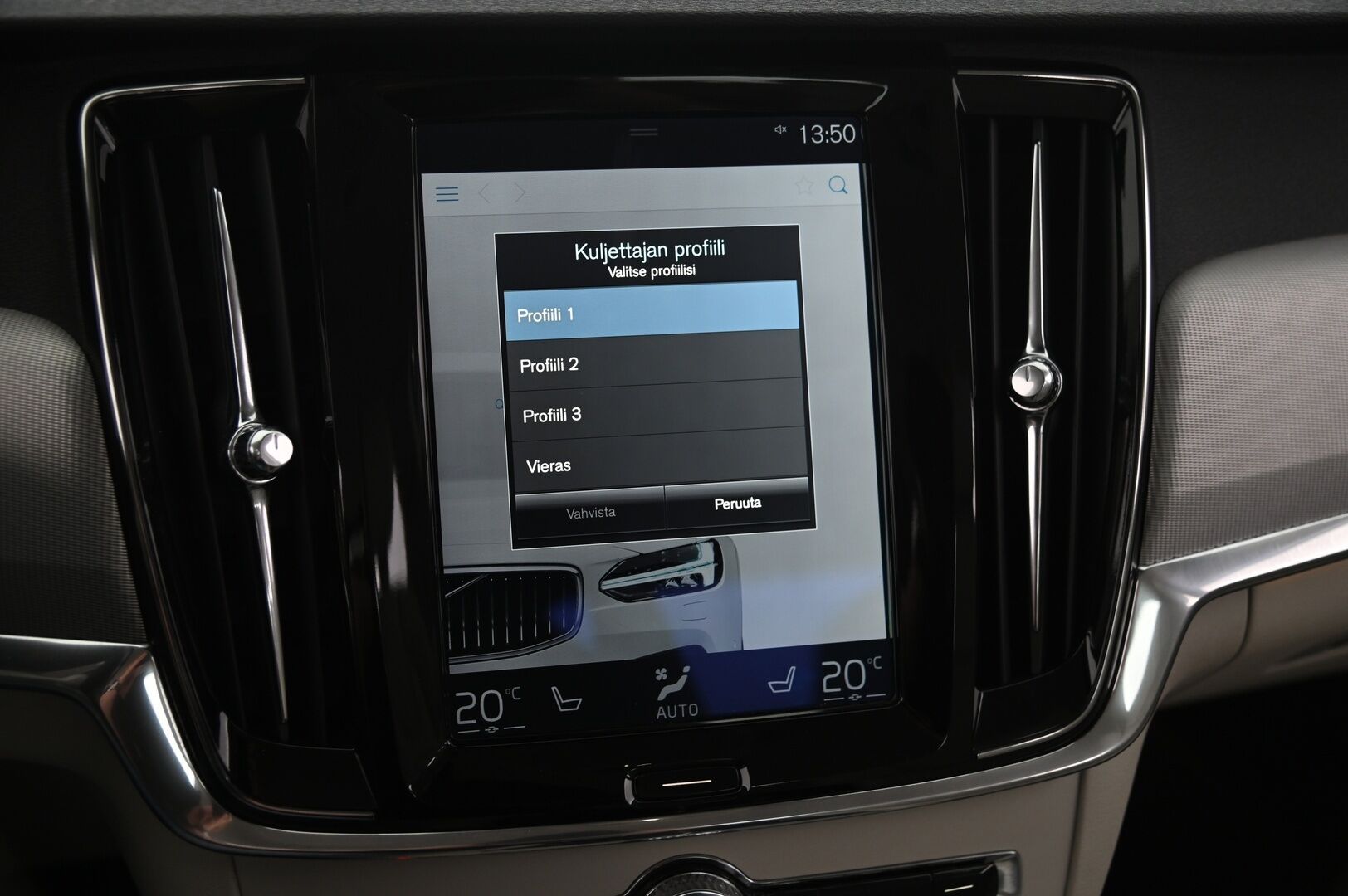 Volvo S90 2017 D4 Inscription aut - Lämmittettävä tuulilasi | VOC | Navi | Led | Suomi-Auto | High perf. Audio | ACC | 2x renkaat&vanteet