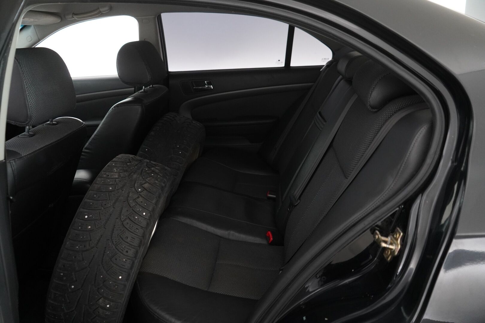 Chevrolet Epica 2006 4-ov LS 2,0 M/T AC - MYYDÄÄN HUUTOKAUPAT.COM