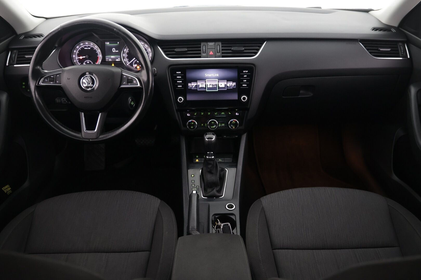 Skoda Octavia 2017 1,6 TDI Style DSG Autom / ACC  / Fullink/ Koukku - HULLUT AVAJAISHULINAT KORKOTARJOUS 3,29 %