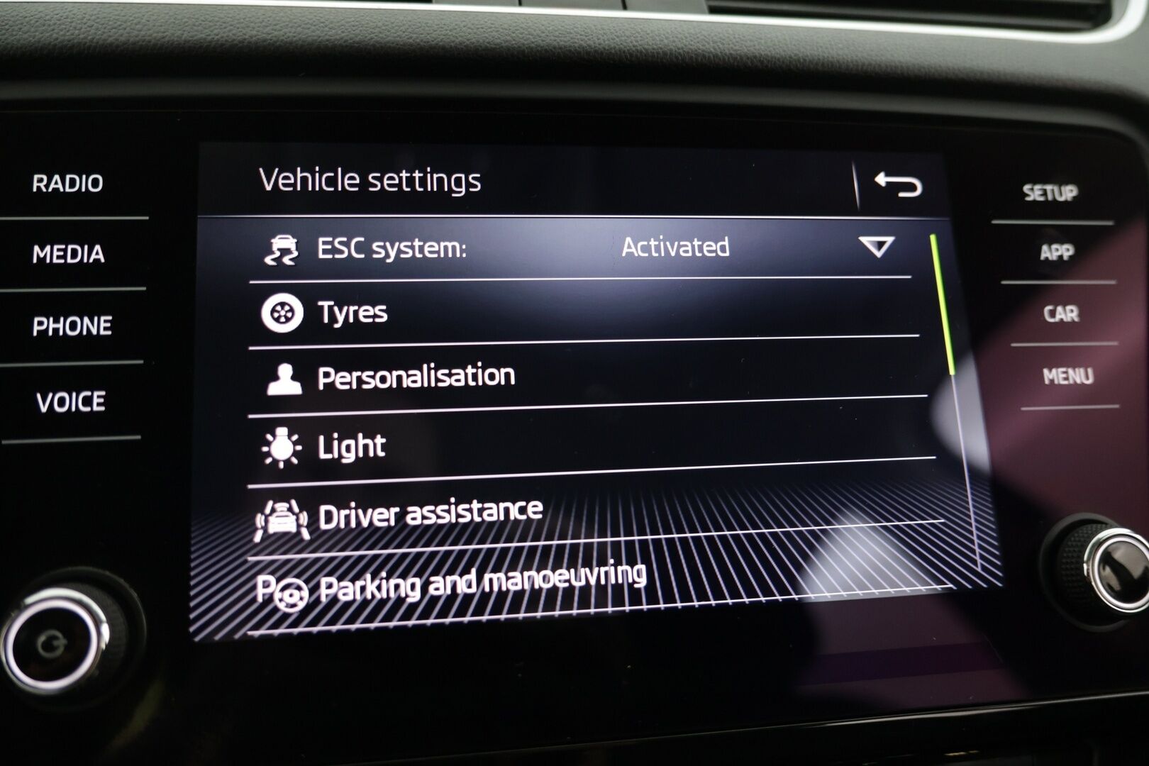 Skoda Octavia 2017 1,6 TDI Style DSG Autom / ACC  / Fullink/ Koukku - HULLUT AVAJAISHULINAT KORKOTARJOUS 3,29 %