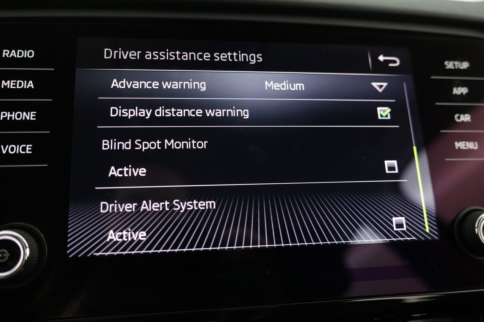 Skoda Octavia 2017 1,6 TDI Style DSG Autom / ACC  / Fullink/ Koukku - HULLUT AVAJAISHULINAT KORKOTARJOUS 3,29 %