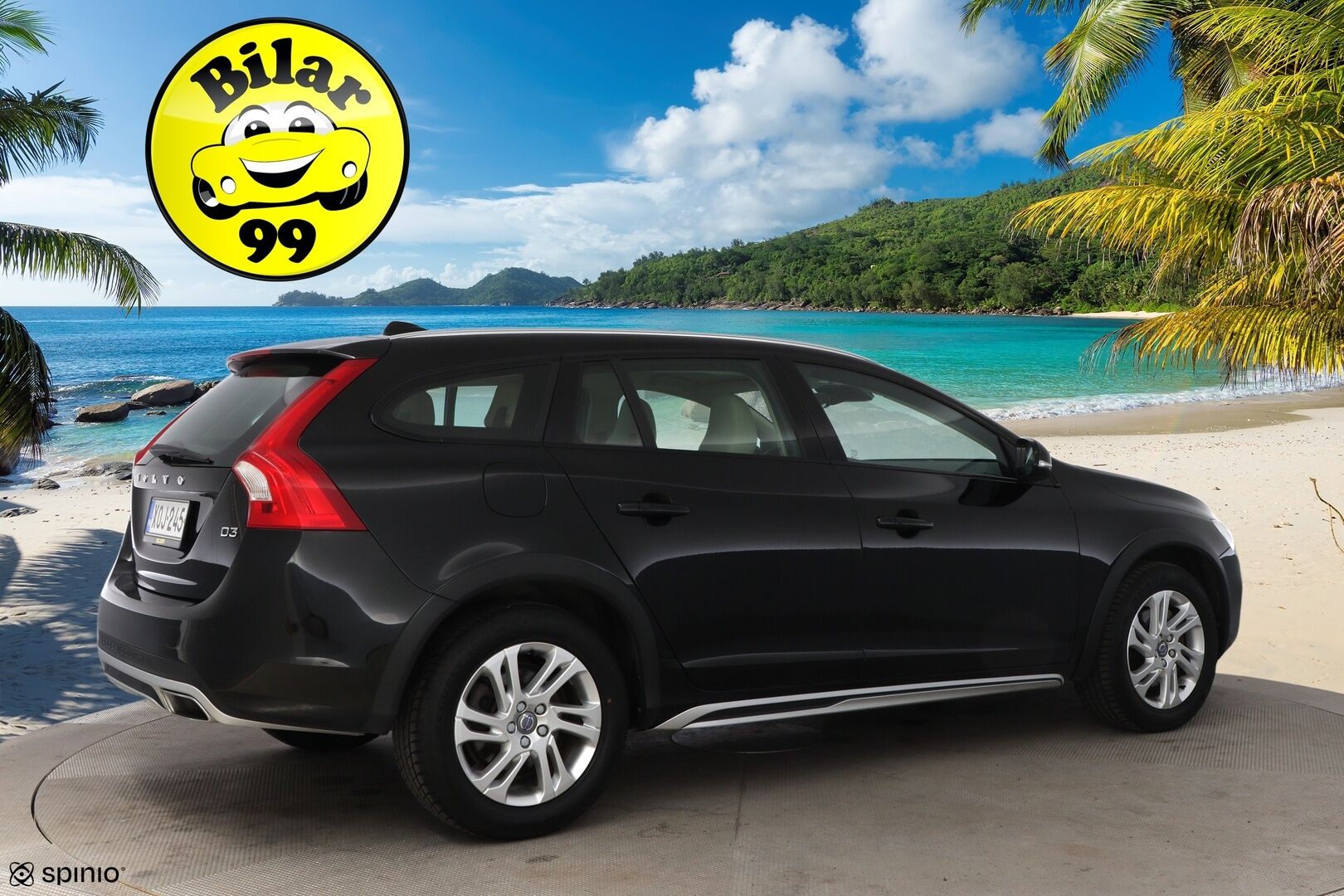 Volvo V60 Cross Country 2017 D3 Business Classic aut - Suomiauto / Webasto / Vaalea Nahkasisusta / Ratinlämmitys / Sensus Navi / Digimittari / Jakopää hiljattain tehty!