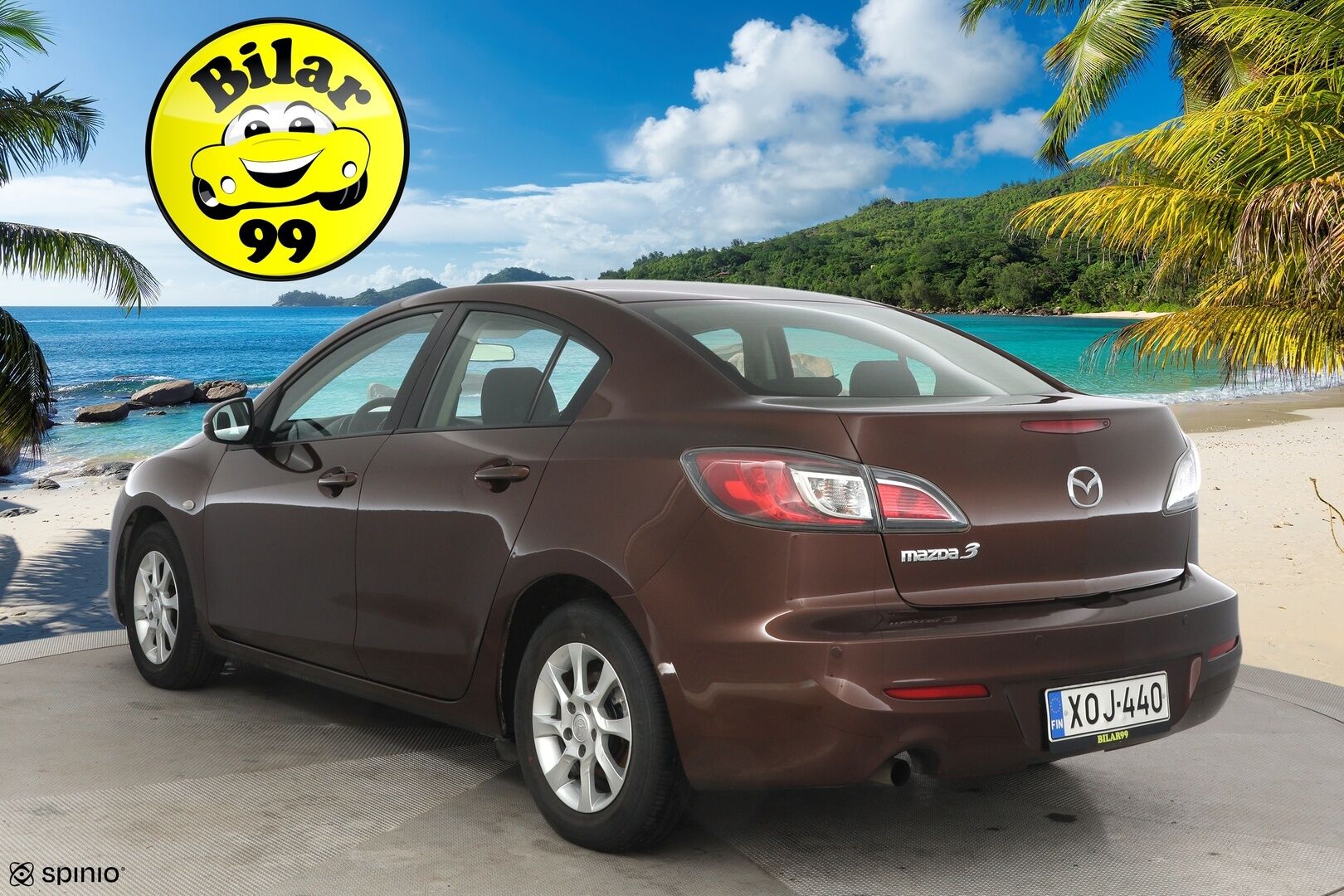Mazda 3 2012 Mazda 3 Sedan ** Cruise / Lohko / Irroitettava koukku** - AUX / Kahdet renkaat vanteineen / Juuri huollettu ja katsastettu