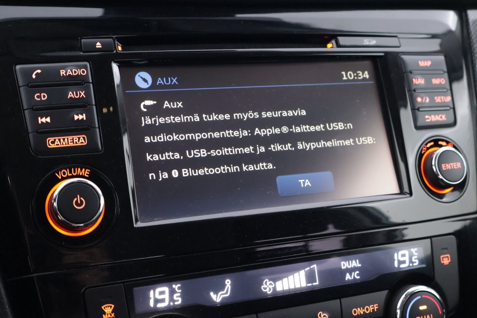 Nissan X-Trail 2017 dCi 177 Business 360 4WD Xtronic - | Suomi-auto | Koukku | Navi | Lohkolämmitin | Avaimeton kulku | Sähköluukku | 360-Kamera | Kahdet Michelin-renkaat vanteilla |