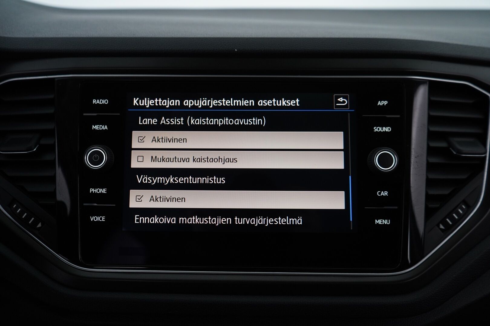 Volkswagen T-Roc 2017 Style 1,0 TSI 85 kW (115 hv) - ACC | Tutkat | Apple CarPlay & AndroidAuto | LED | Kahdet VW:n vanteet