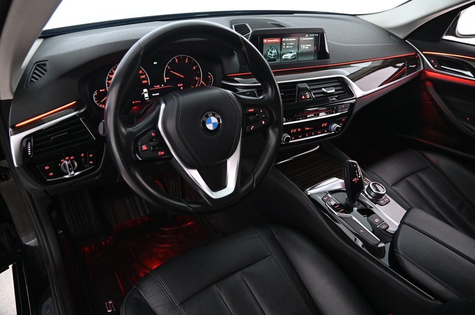 BMW 520 2019 G30 Sedan 520d A xDrive Business*Dakota nahat / Ambient / Vakkari* - *Suomi-auto / Neliveto*