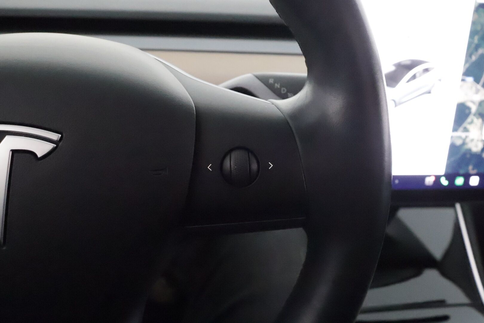 Tesla Model 3 2019 Long-Range Dual Motor AWD **Lasikatto / ACC / LED-valot / P.kamera / Muistipenkki / Navi / Kaistavahti** - 1x Omisteinen Suomi-auto / 19" Sport vanteet / Kahdet Renkaat / Akku kuntotarkastettu!