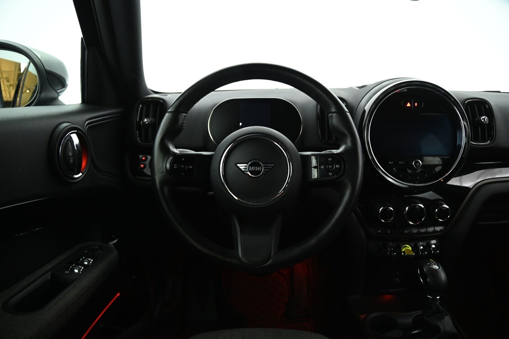 Mini Countryman 2022 Cooper S ALL4 A Maximise * Adapt. Led / Puolinahat / Vakkari / P. kamera / Digimittaristo* - Soh Arvo 92% / Juuri huollettu Mini hyvillä varusteilla! Tehtaan lupaama sähköinen kantama jopa 57km!