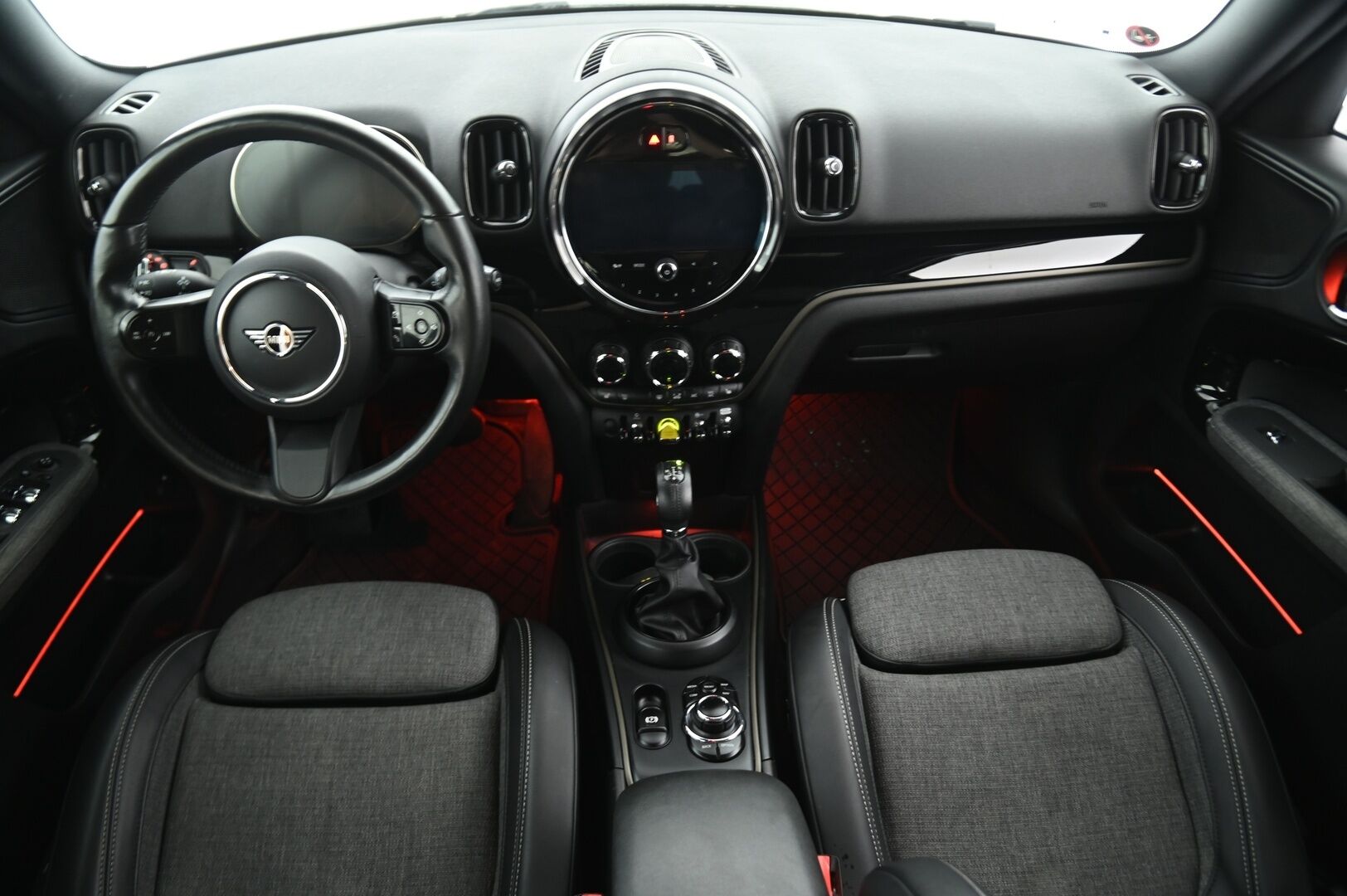Mini Countryman 2022 Cooper S ALL4 A Maximise * Adapt. Led / Puolinahat / Vakkari / P. kamera / Digimittaristo* - Soh Arvo 92% / Juuri huollettu Mini hyvillä varusteilla! Tehtaan lupaama sähköinen kantama jopa 57km!