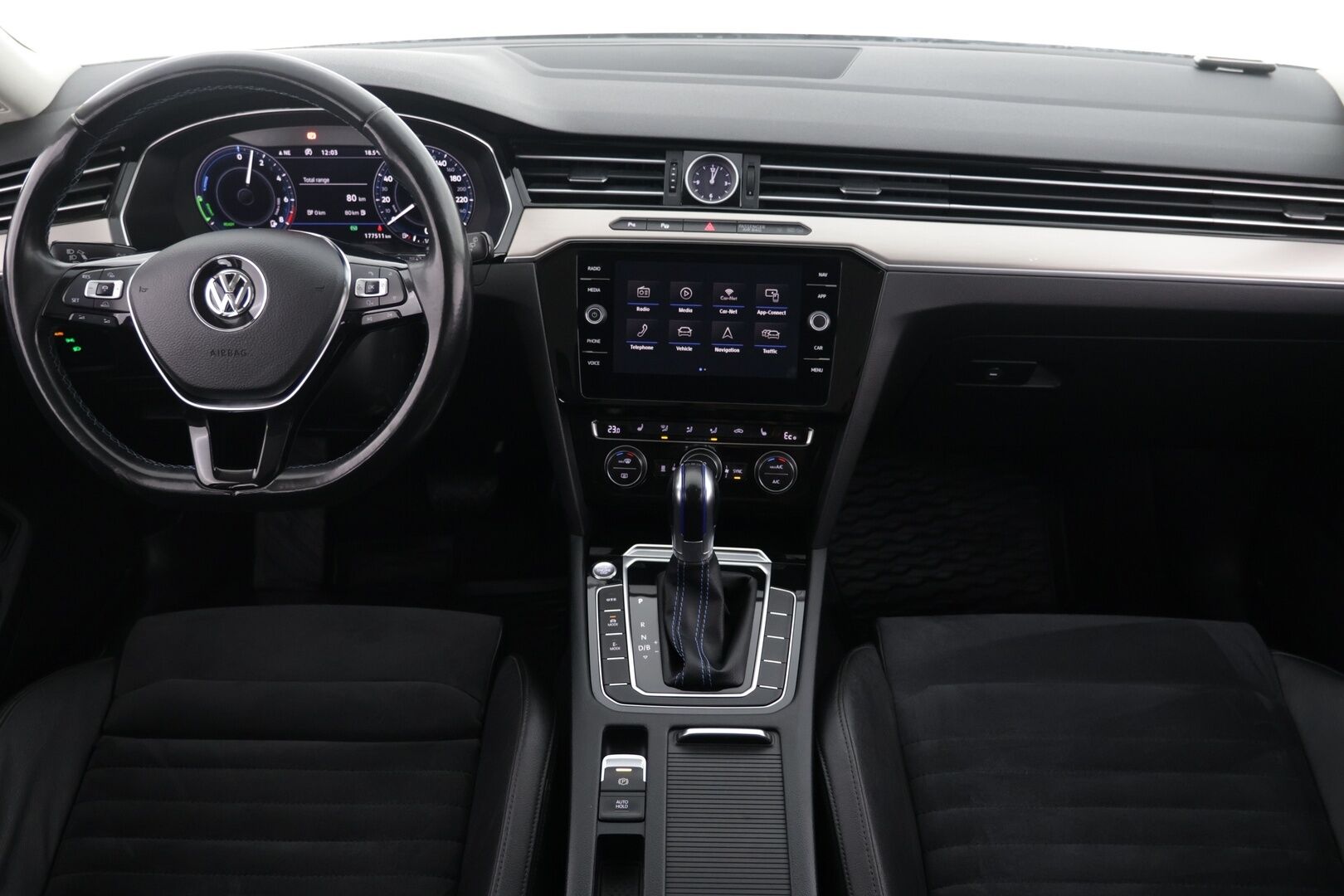 Volkswagen Passat 2018 Variant GTE Plug-In Hybrid 160 kW (218 hv) DSG-automaatti | Webasto | Sähkökontti | ACC - Siisti! | Huollettu hyvin | Kahdet renkaat 