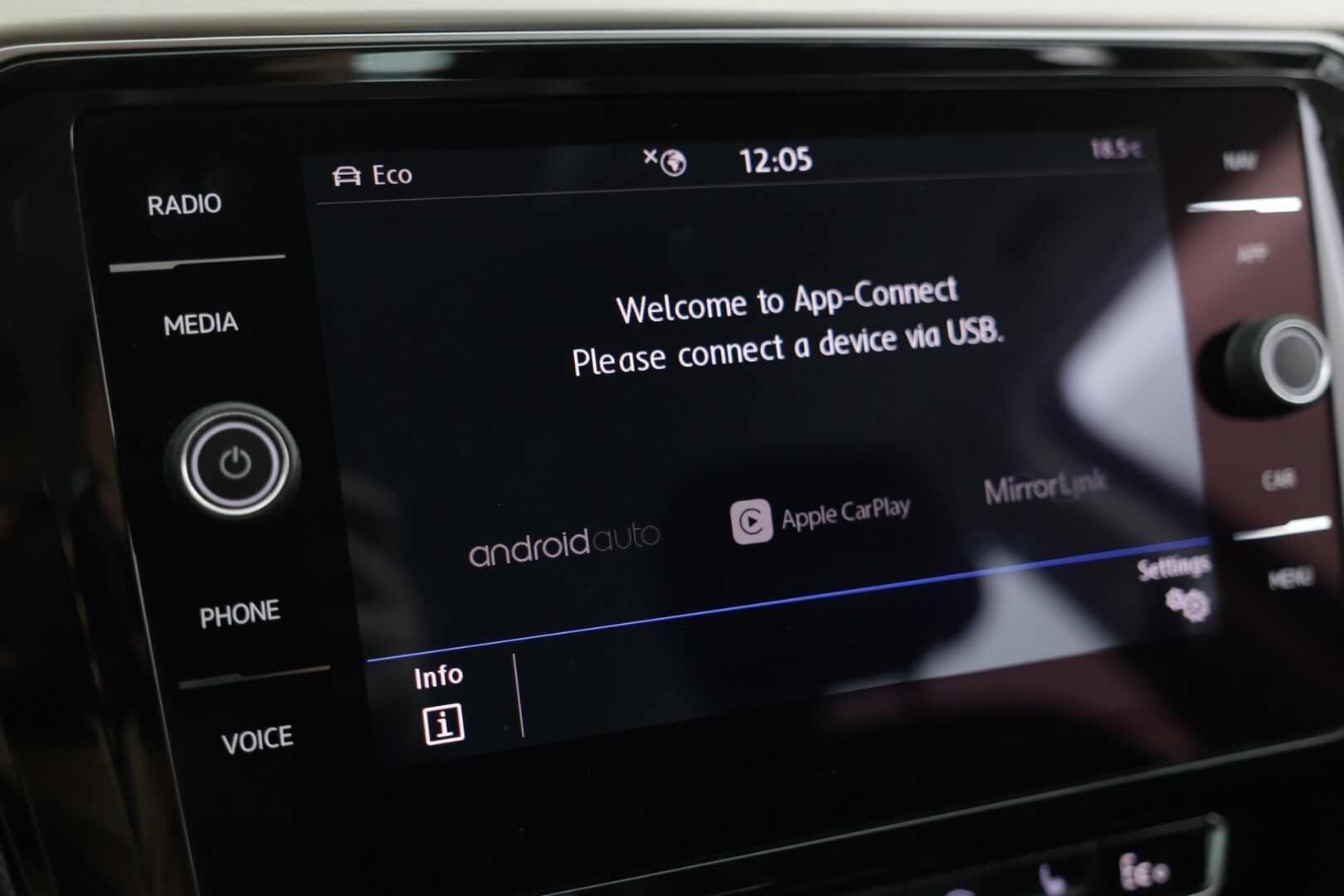 Volkswagen Passat 2018 Variant GTE Plug-In Hybrid 160 kW (218 hv) DSG-automaatti | Webasto | Sähkökontti | ACC - Siisti! | Huollettu hyvin | Kahdet renkaat 