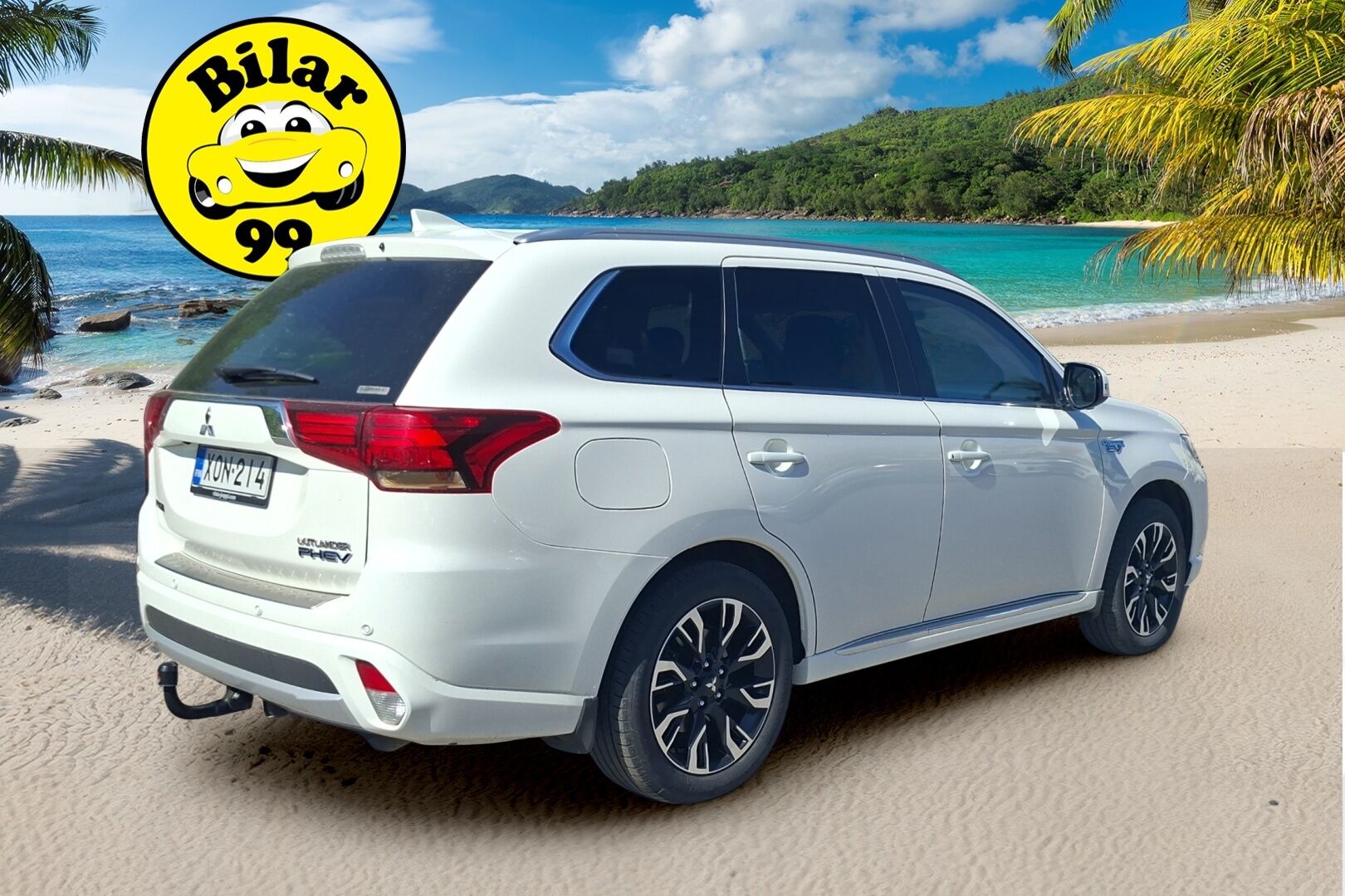 Mitsubishi Outlander PHEV 2018 Instyle Navi 4WD 5P * 360-kamera / Rockford / Adapt. Vakkari / Vetokoukku / Sähköluukku / Nahkasisusta / Keyless / BLIS * - * 1-omisteinen Suomi-auto / Merkkihuollettu / 2x Renkaat & Vanteet *