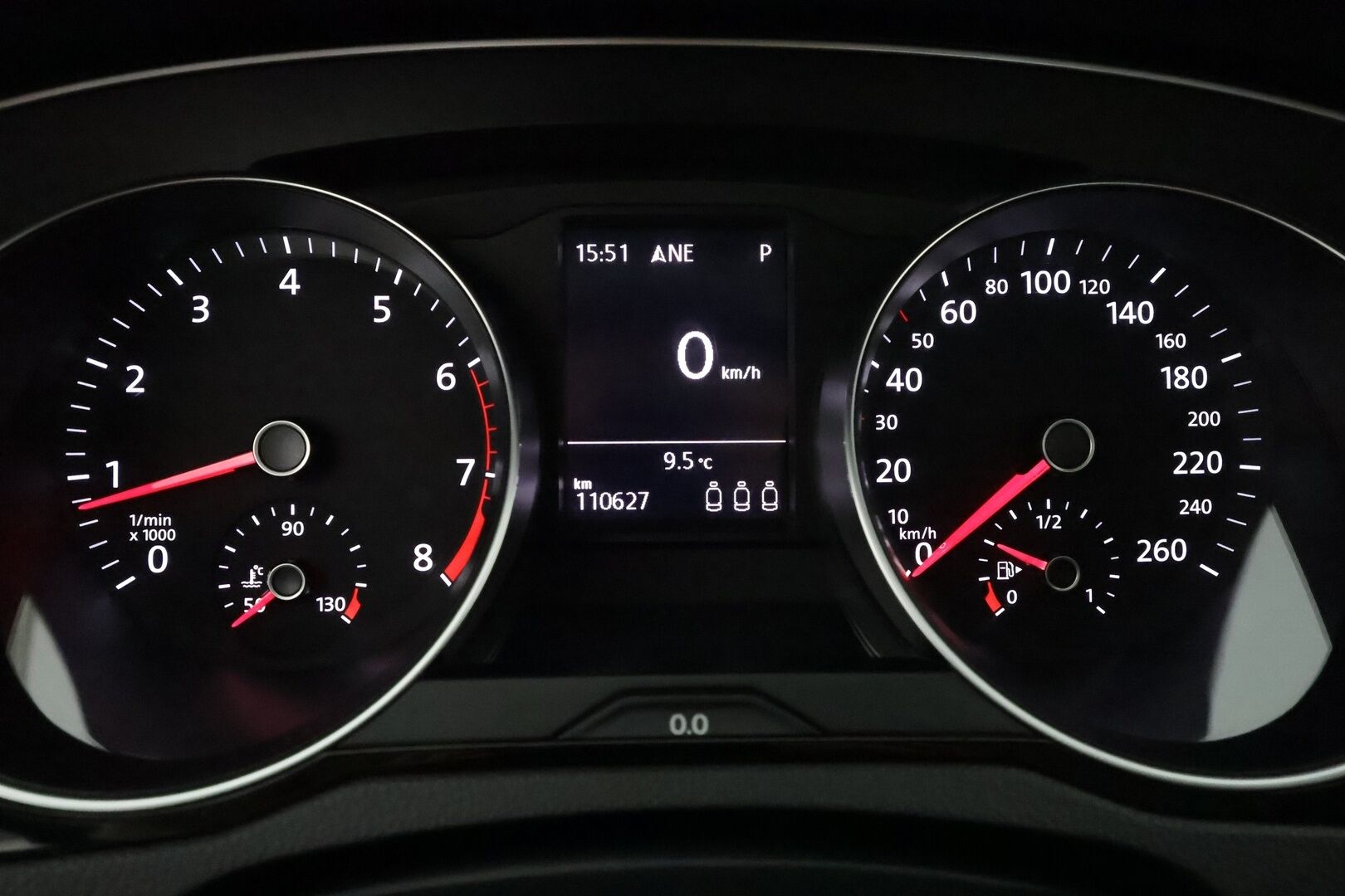 Volkswagen Passat 2018 Sedan Comfortline 1,4 TSI 92 kW (125 hv) DSG-automaatti **Webasto / Koukku / Adapt.Vakkari / LED-valot / P.Tutkat** - Navi / 3-Alueinen AC / 2x Renkaat