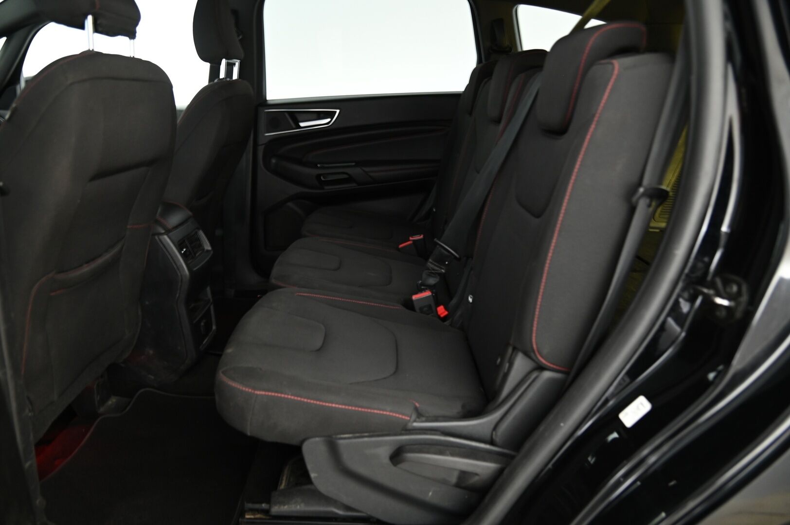 Ford S-Max 2018 2,0 TDCi 180hv PowerShift A6 ST-Line 5D *Webasto / S.Koukku / 7-Paikkainen / ACC / P. Kamera / S. Takaluukku* - Tilava perheauto / Juuri huollettu!