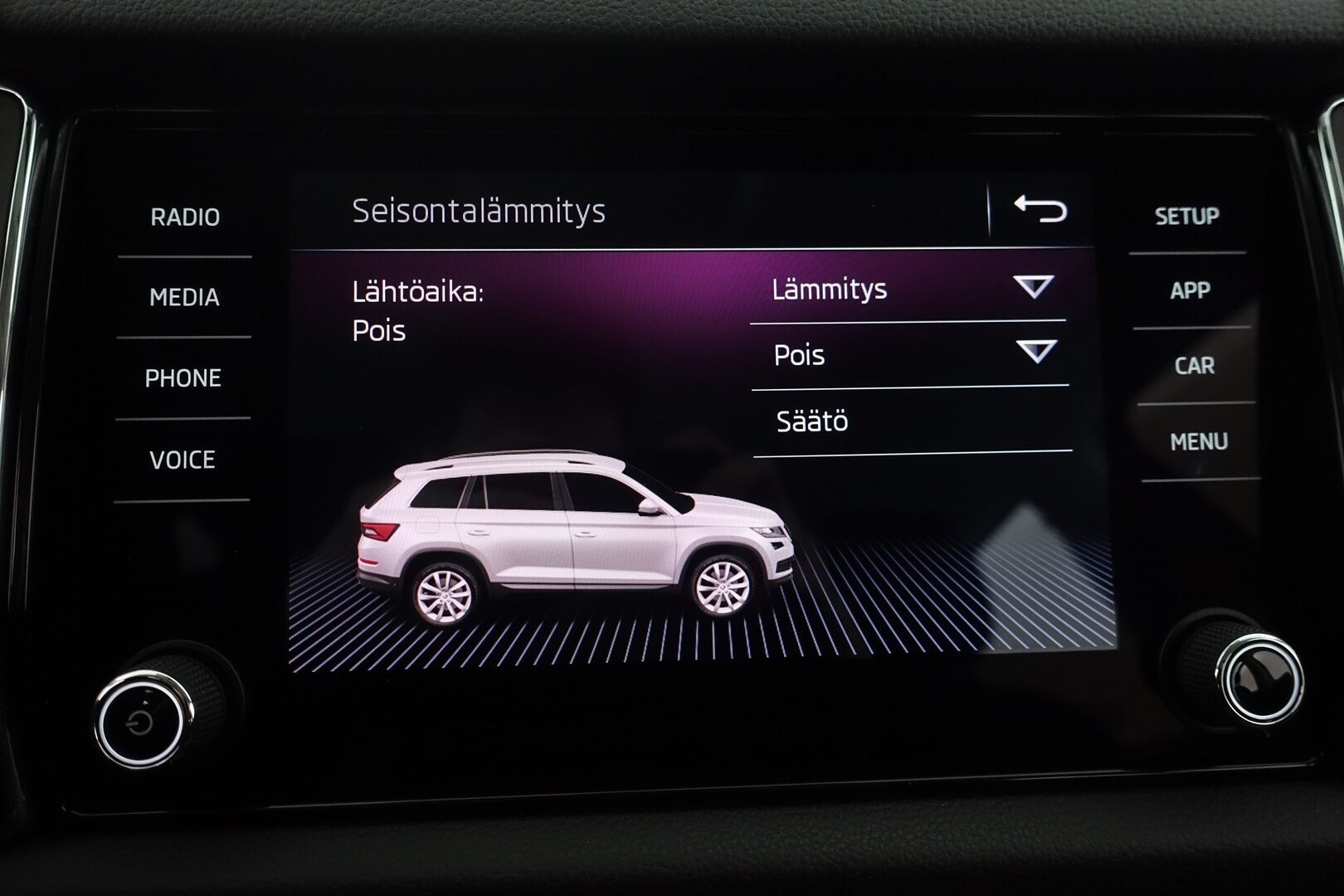 Skoda Kodiaq 2018 2,0 TSI 4x4 Ambition DSG Autom. - | Suomi-auto | Webasto | P.Kamera | Koukku | LED | Merkkikirja | Ratinlämmitin | 2X Renkaat & Vanteet |