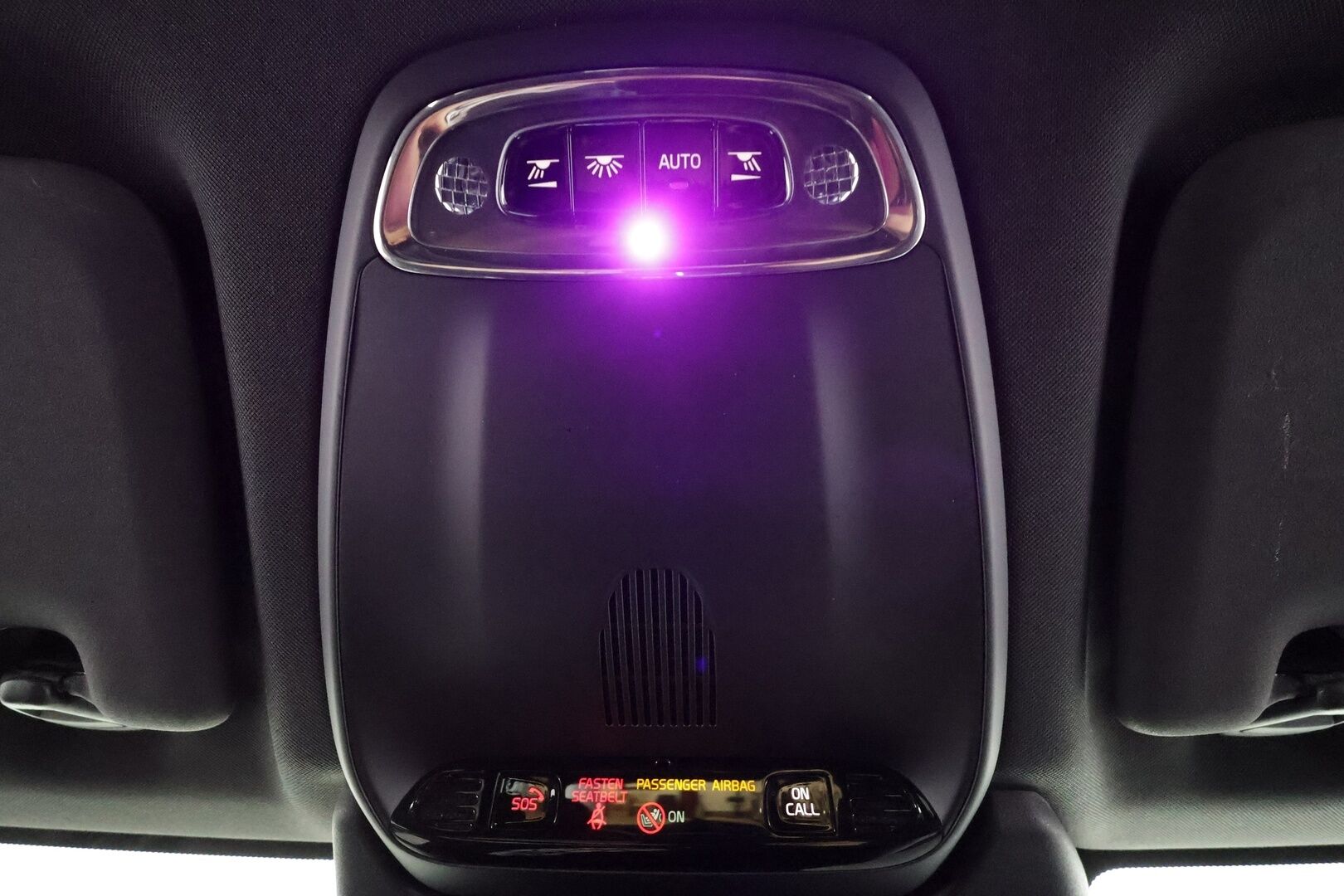 Volvo XC60 2018 D4 AWD Business R-Design aut * ACC / Bower & Wilkins / Webasto / Koukku / Muistipenkki / Keyless / LED * - Suomi-auto / Kahdet renkaat