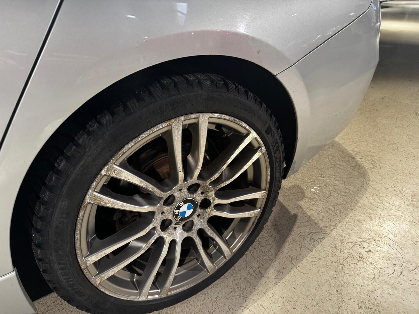 BMW 320 2013 F31 Touring 320d TwinPower Turbo A xDrive Business Automatic M Sport *YritysOutlet - Myydään vain yrityksille* - YritysOutlet - Myydään vain yrityksille