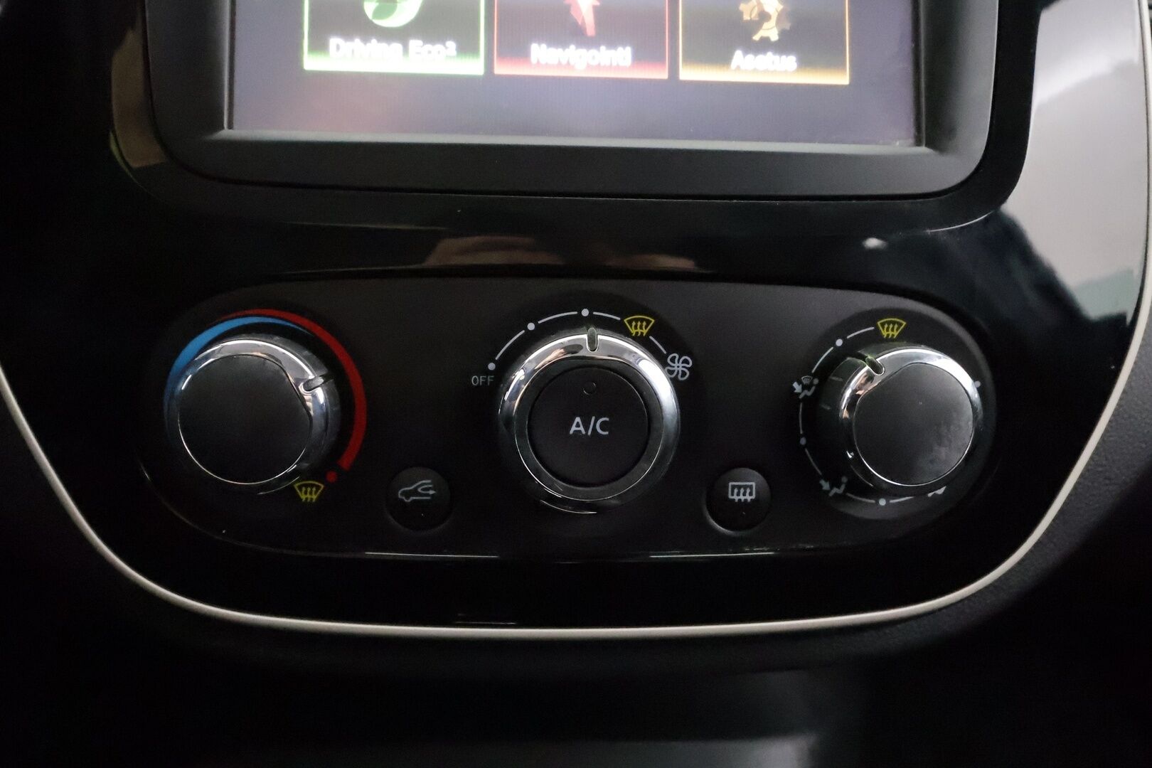Renault Captur 2019 TCe 90 Zen - | Vakkari | Navi | P.tutka | Bluetooth | Facelift | Suomi-auto | Kahdet renkaat |