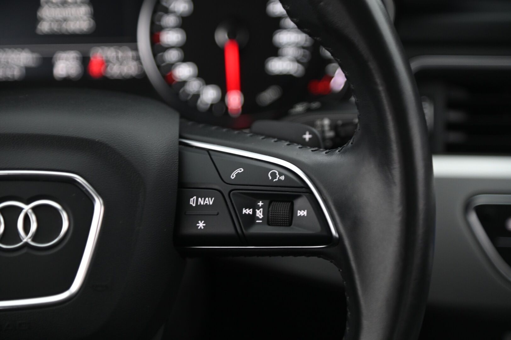 Audi A4 2018 Sedan Business Comfort S line Edition 1,4 TFSI 110 kW S tronic *Webasto / S-Line / Koukku* - *2-OM. / Audi Connect / Suomi-auto / Alle taittuva koukku* Juuri saapunut!