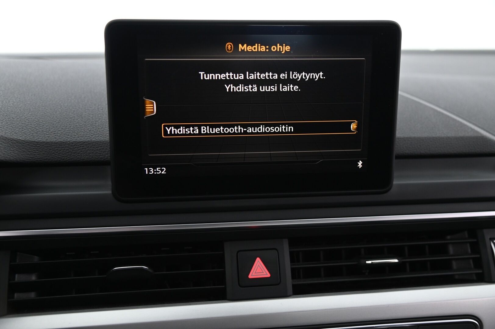 Audi A4 2018 Sedan Business Comfort S line Edition 1,4 TFSI 110 kW S tronic *Webasto / S-Line / Koukku* - *2-OM. / Audi Connect / Suomi-auto / Alle taittuva koukku* Juuri saapunut!