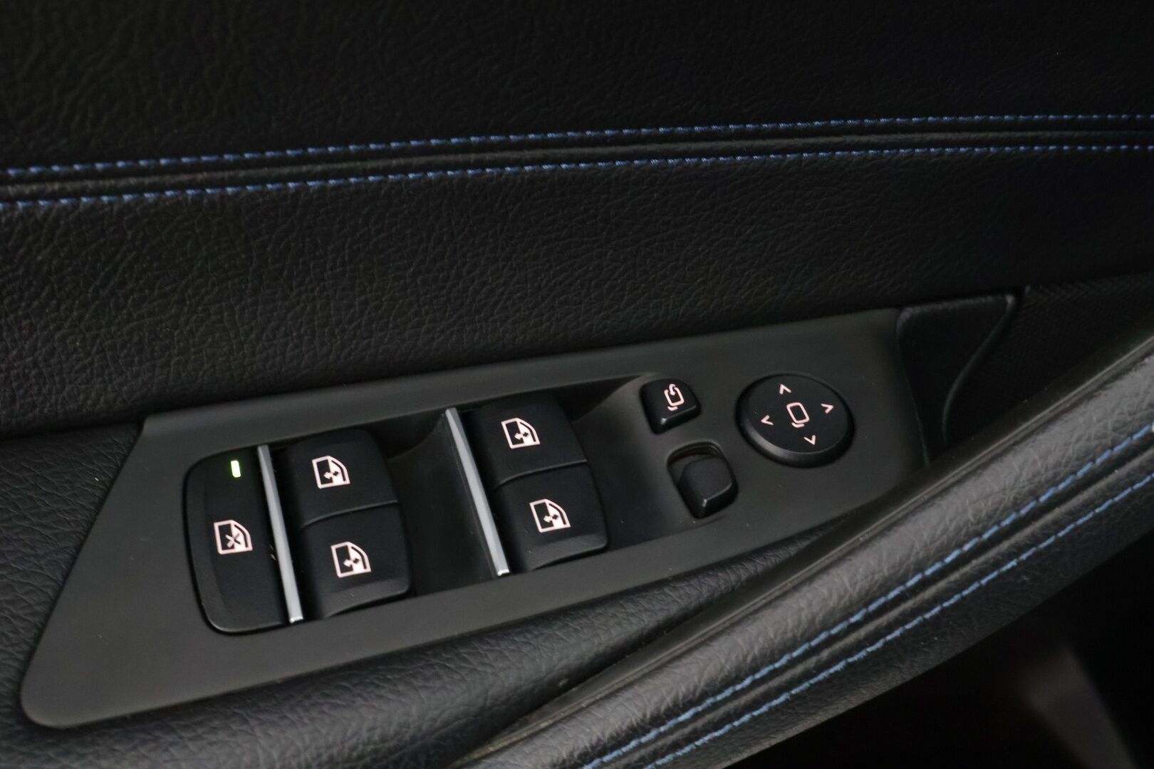 BMW 520 2018 G30 d A xDrive M Sport * Prof.Navi / Kessy / P-kamera / Vakkari * - siistikuntoinen ja taloudellinen Sedan / M-sport / P-kamera - HULLUT AVAJAISHULINAT KORKOTARJOUS 3,29 %