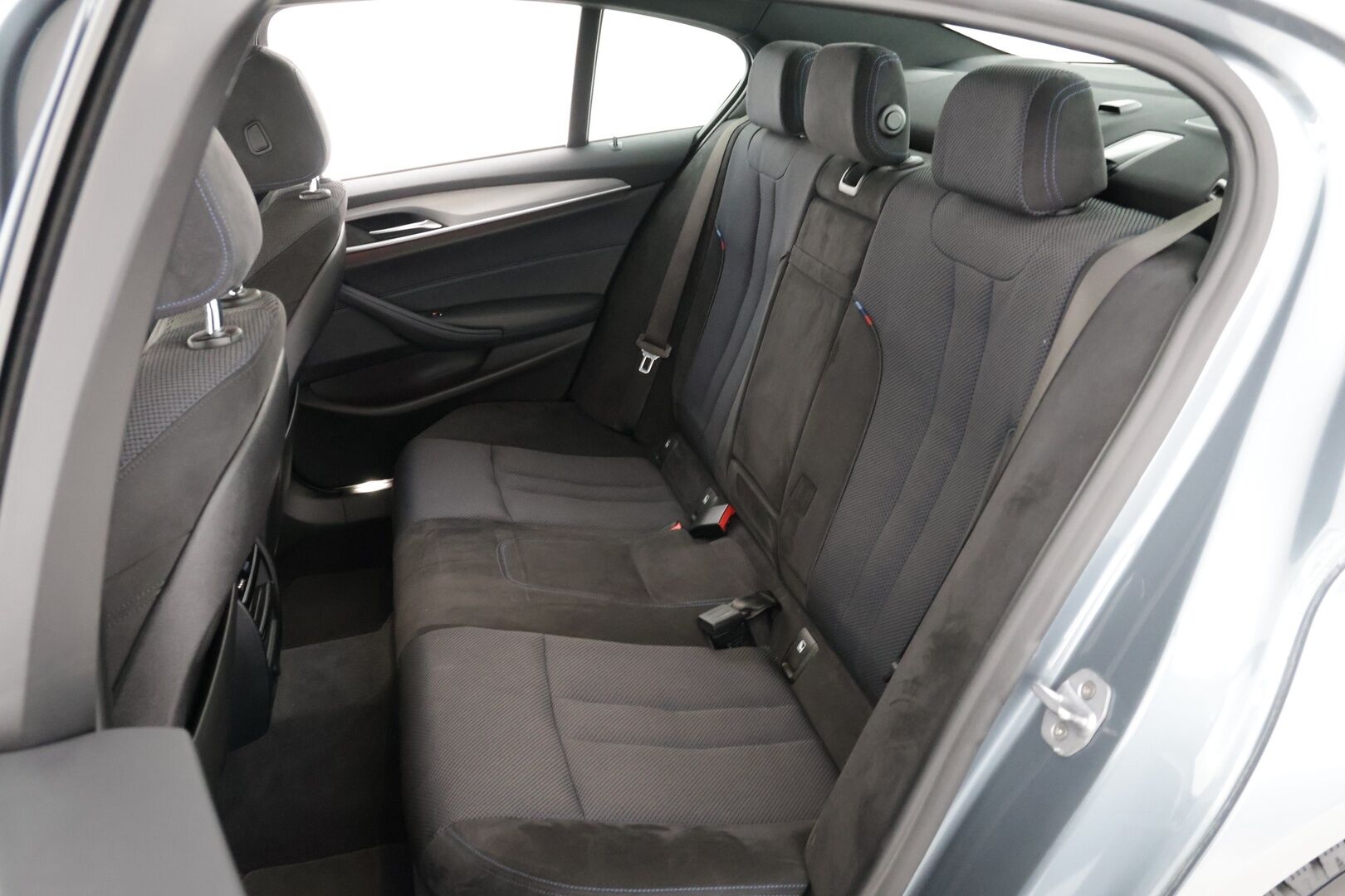 BMW 520 2018 G30 d A xDrive M Sport * Prof.Navi / Kessy / P-kamera / Vakkari * - siistikuntoinen ja taloudellinen Sedan / M-sport / P-kamera - HULLUT AVAJAISHULINAT KORKOTARJOUS 3,29 %