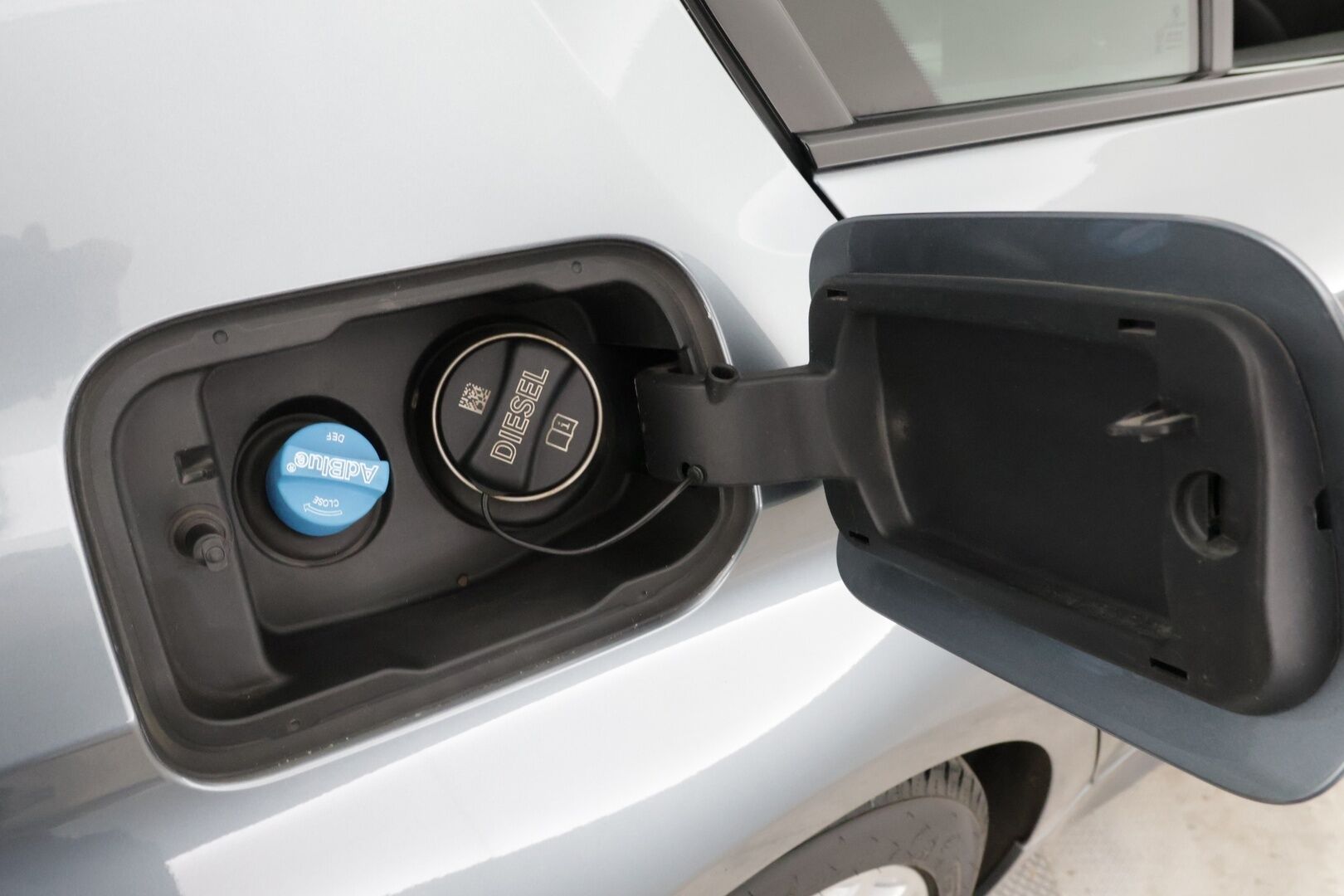 BMW 520 2018 G30 d A xDrive M Sport * Prof.Navi / Kessy / P-kamera / Vakkari * - siistikuntoinen ja taloudellinen Sedan / M-sport / P-kamera - HULLUT AVAJAISHULINAT KORKOTARJOUS 3,29 %