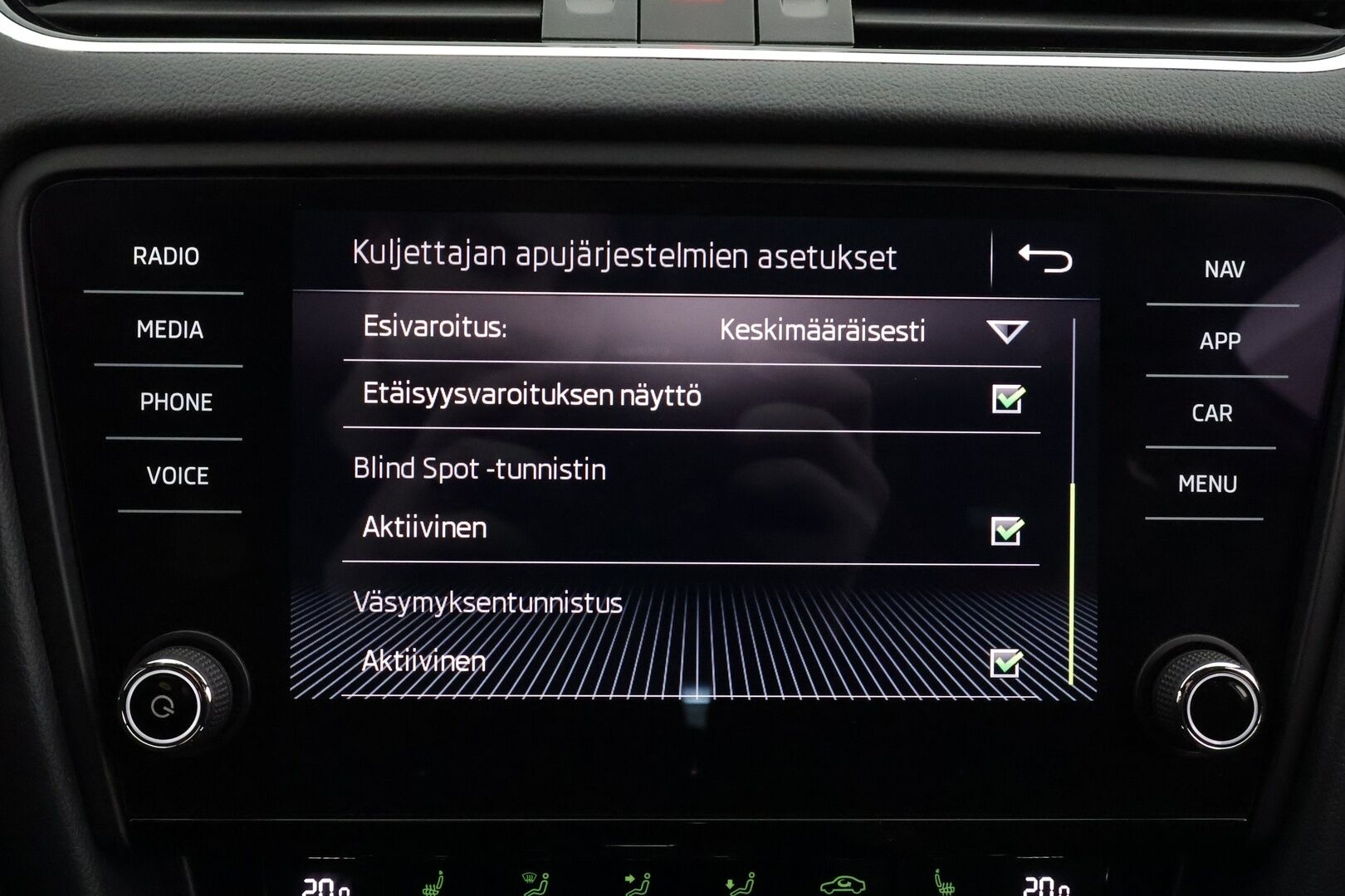 Skoda Octavia 2018 Combi 2,0 TSI RS DSG  * Webasto / ACC / LED / P.kamera / Navi / Keyless * - Facelift / Suomi-auto / Kahdet renkaat - HULLU BLACKWEEK KORKOTARJOUS 2,49%