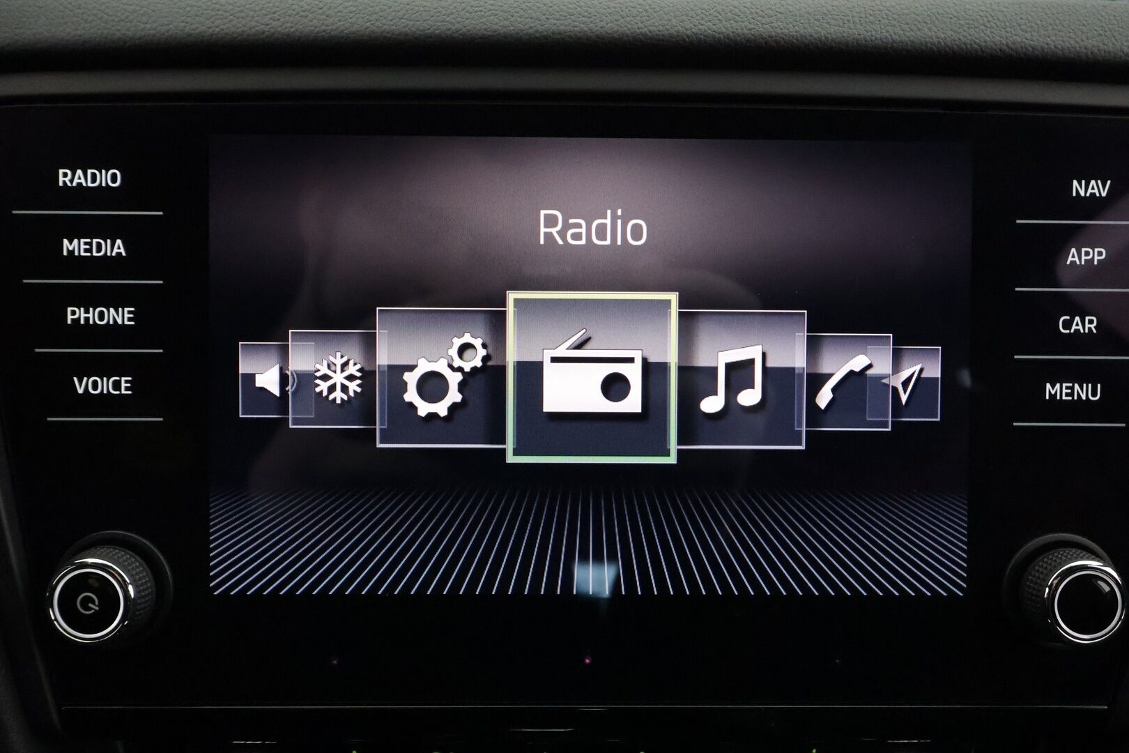 Skoda Octavia 2018 Combi 2,0 TSI RS DSG  * Webasto / ACC / LED / P.kamera / Navi / Keyless * - Facelift / Suomi-auto / Kahdet renkaat - HULLU BLACKWEEK KORKOTARJOUS 2,49%