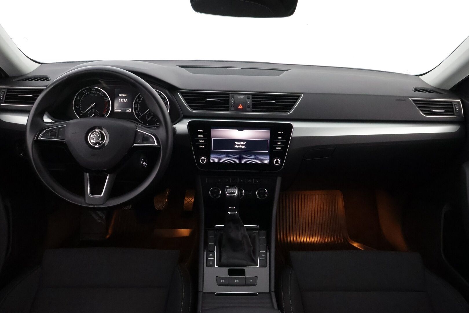 Skoda Superb 2018 1,4 TSI ACT Ambition BusinessLine * Webasto / Lämmitettävä Tuulilasi / Muistipenkki / Peruutustutkat / Vakkari / Suomiauto*