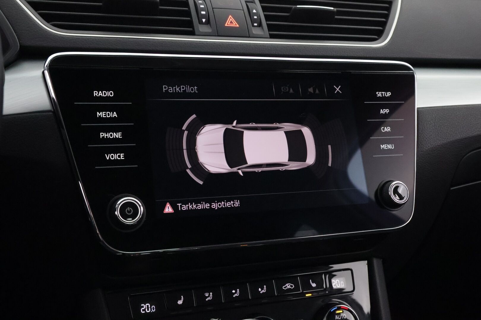 Skoda Superb 2018 1,4 TSI ACT Ambition BusinessLine * Webasto / Lämmitettävä Tuulilasi / Muistipenkki / Peruutustutkat / Vakkari / Suomiauto*