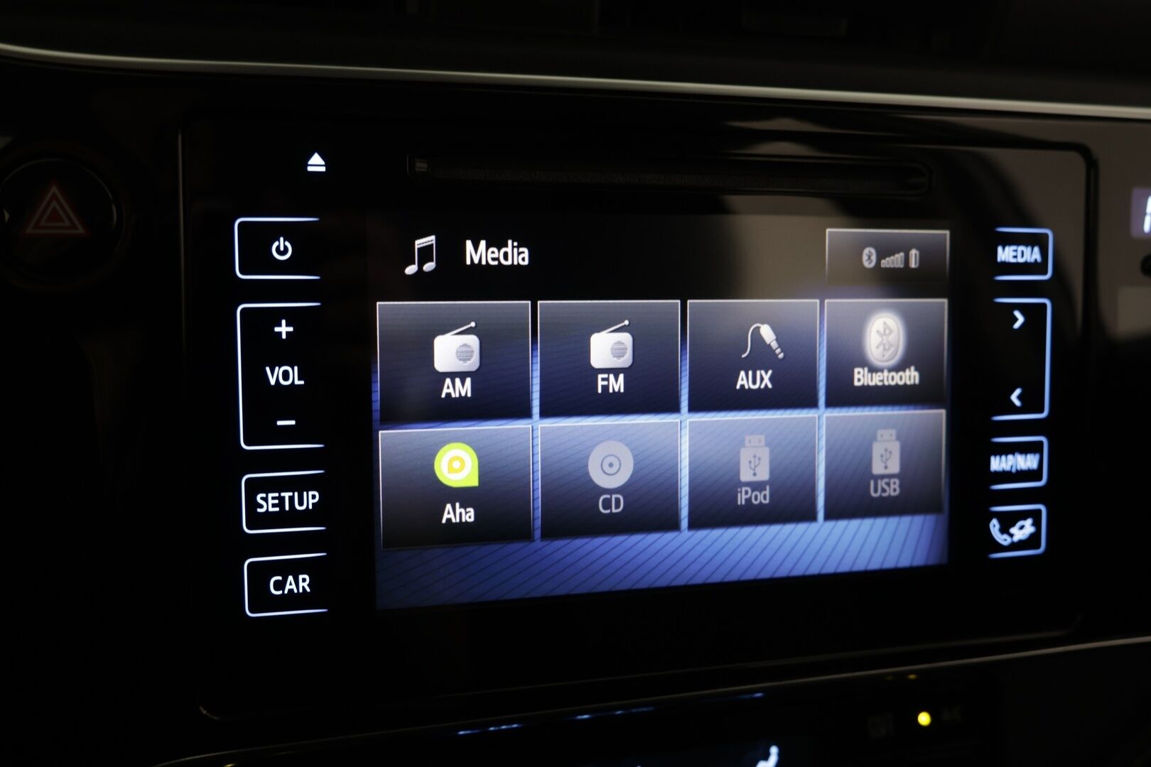 Toyota Auris 2018 Touring Sports 1,8 Hybrid Active Edition - Suomi-Auto / Navigaattori / Bluetooth / Peruutuskamera