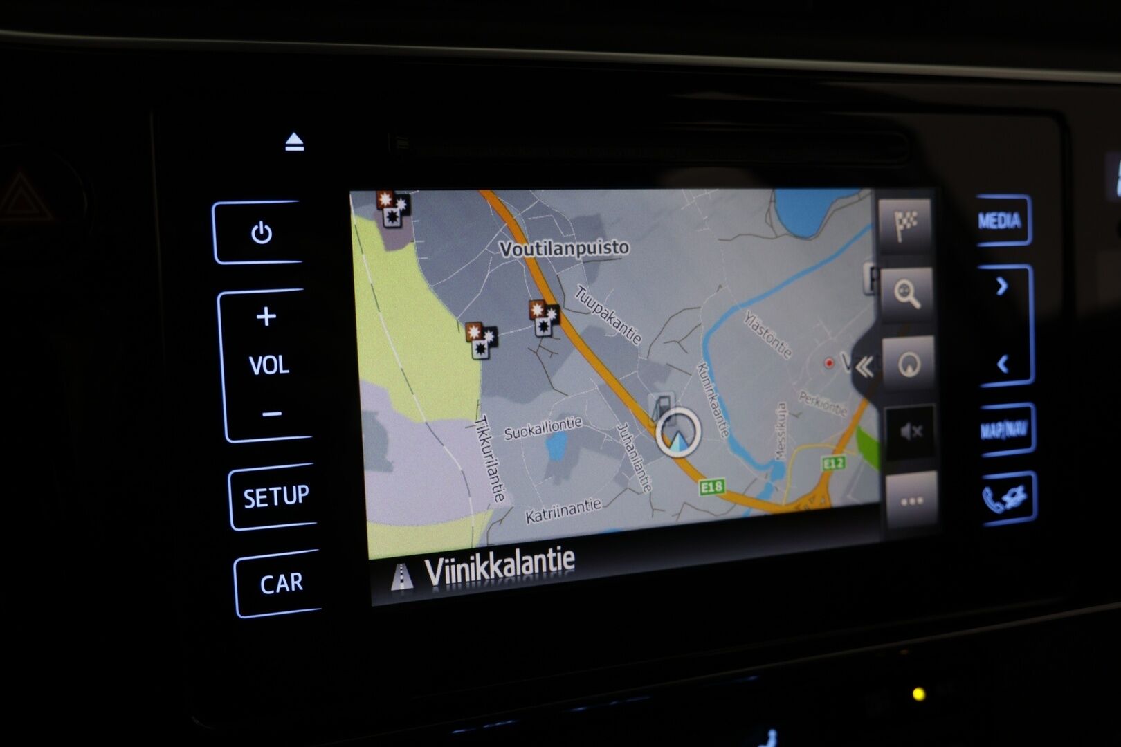 Toyota Auris 2018 Touring Sports 1,8 Hybrid Active Edition - Suomi-Auto / Navigaattori / Bluetooth / Peruutuskamera