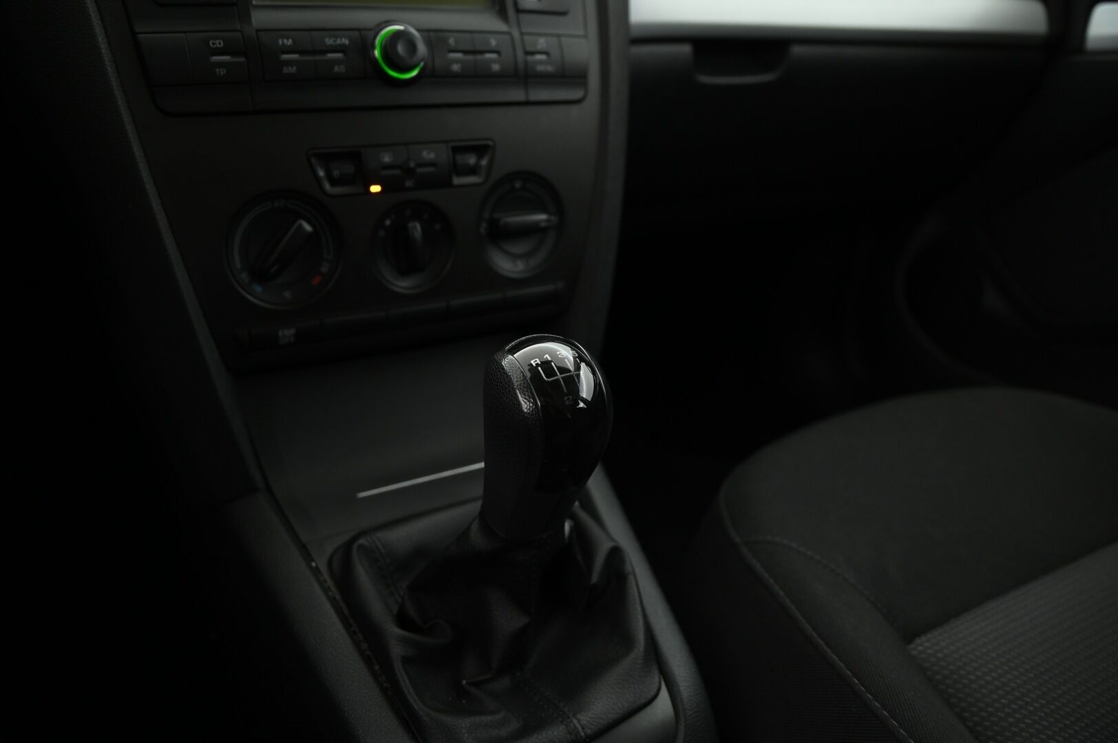 Skoda Octavia 2009 1,9 TDI Ambiente - MYYDÄÄN HUUTOKAUPAT:COM