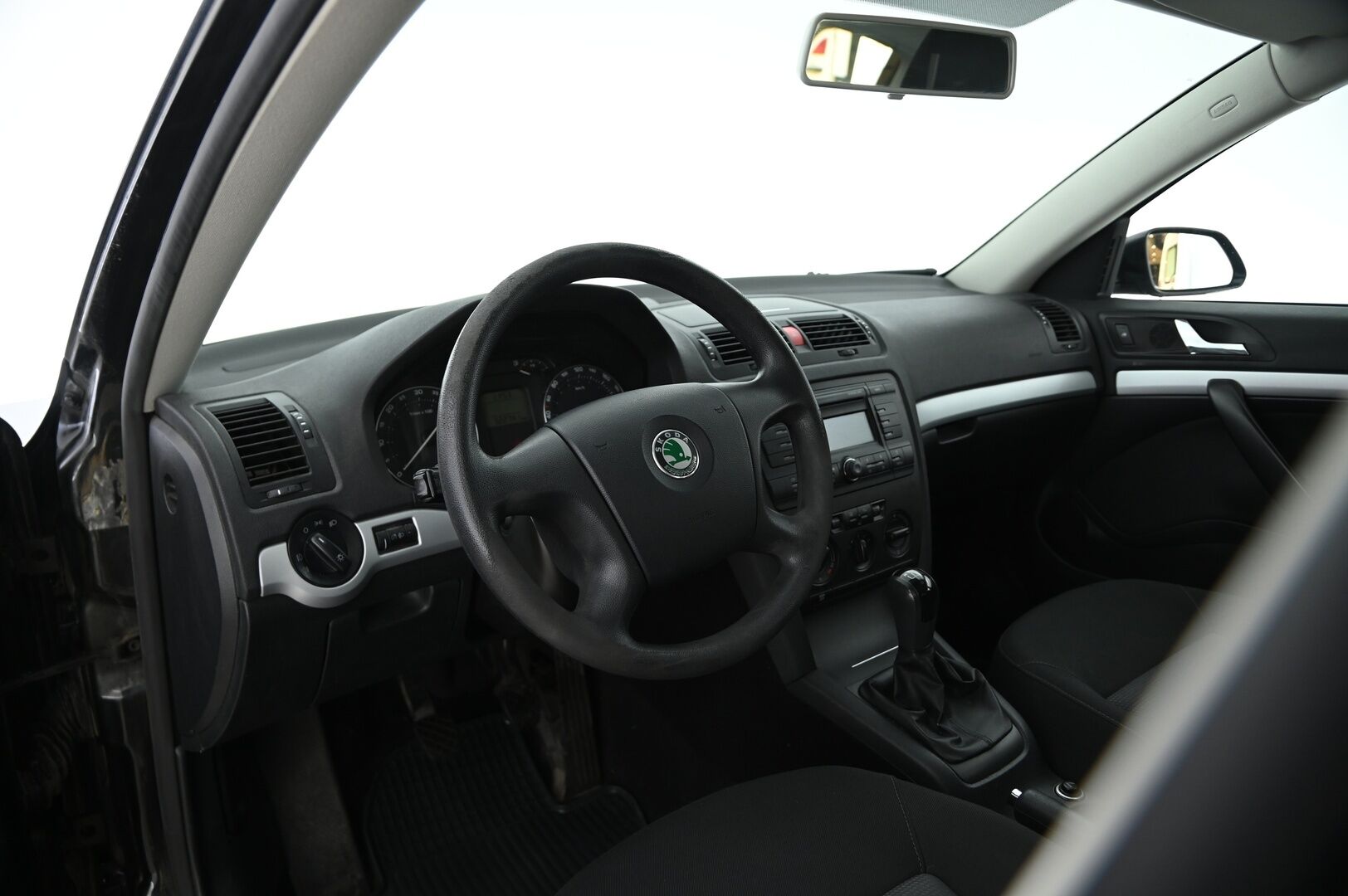 Skoda Octavia 2009 1,9 TDI Ambiente - MYYDÄÄN HUUTOKAUPAT:COM