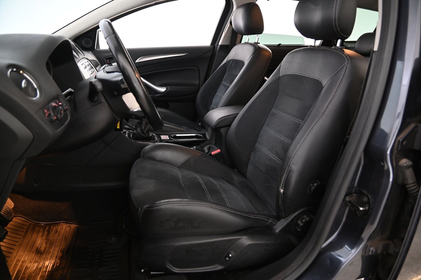 Ford Mondeo 2009 2,0 145hv Titanium Business M5 Wagon*MYYDÄÄN HUUTOKAUPPA.COM