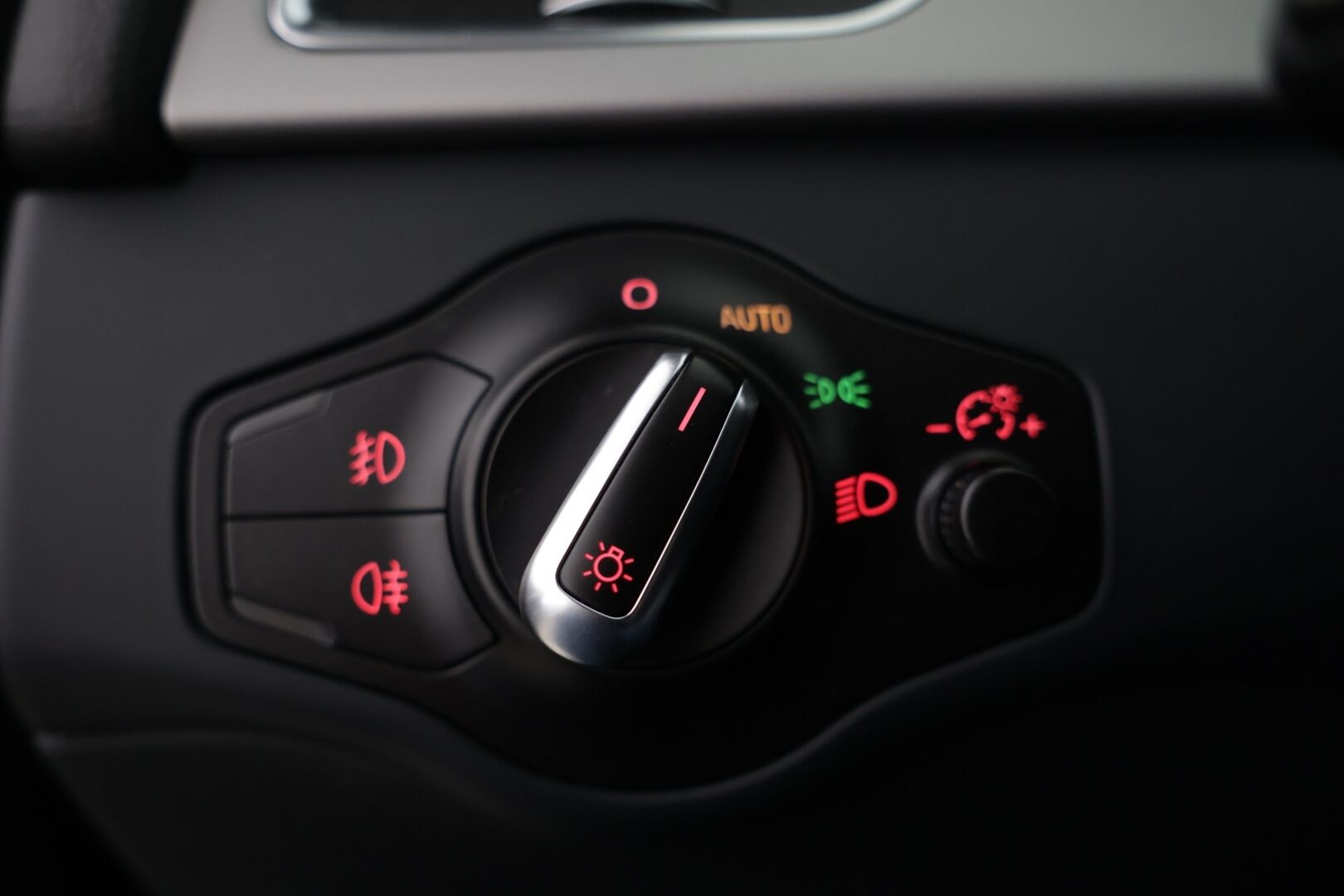 Audi A5 2012 Coupé 3,0 V6 TDI DPF 180 kW quattro S tronic-autom. ** Bang&Olufsen Premium / Webasto / Kattoluukku / S-Line / Nahka-Alcantara sisusta / ACC ** - HULLUT AVAJAISHULINAT KORKOTARJOUS 3,29 %