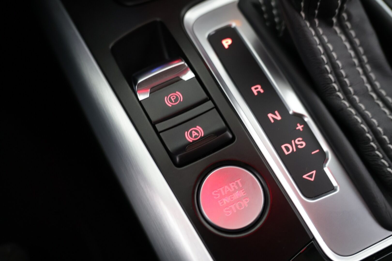 Audi A5 2012 Coupé 3,0 V6 TDI DPF 180 kW quattro S tronic-autom. ** Bang&Olufsen Premium / Webasto / Kattoluukku / S-Line / Nahka-Alcantara sisusta / ACC ** - HULLUT AVAJAISHULINAT KORKOTARJOUS 3,29 %